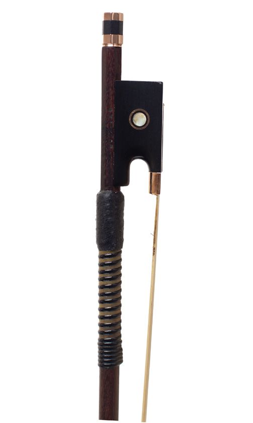 A gold-mounted violin bow by D. W. Taylor, England — frog detail