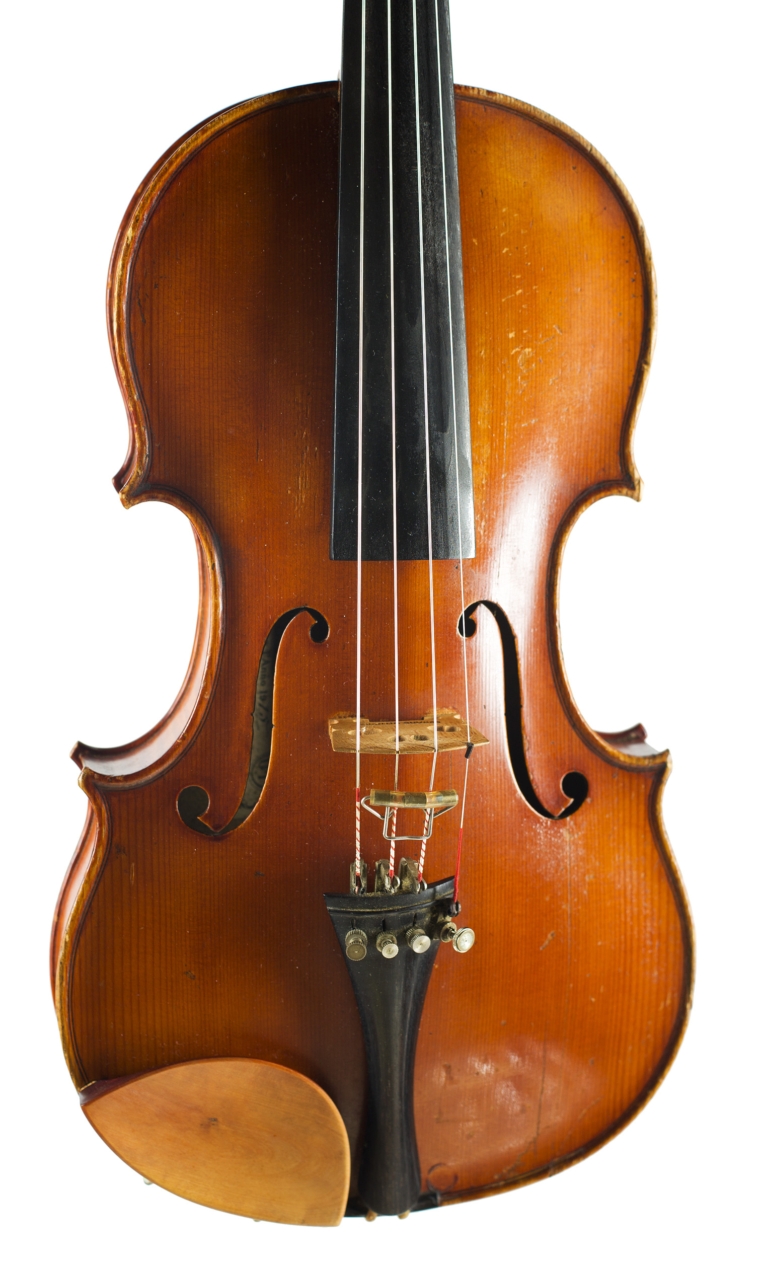 A violin by Giuseppe Pedrazzini, Milan, 1915 — angled view, 10°