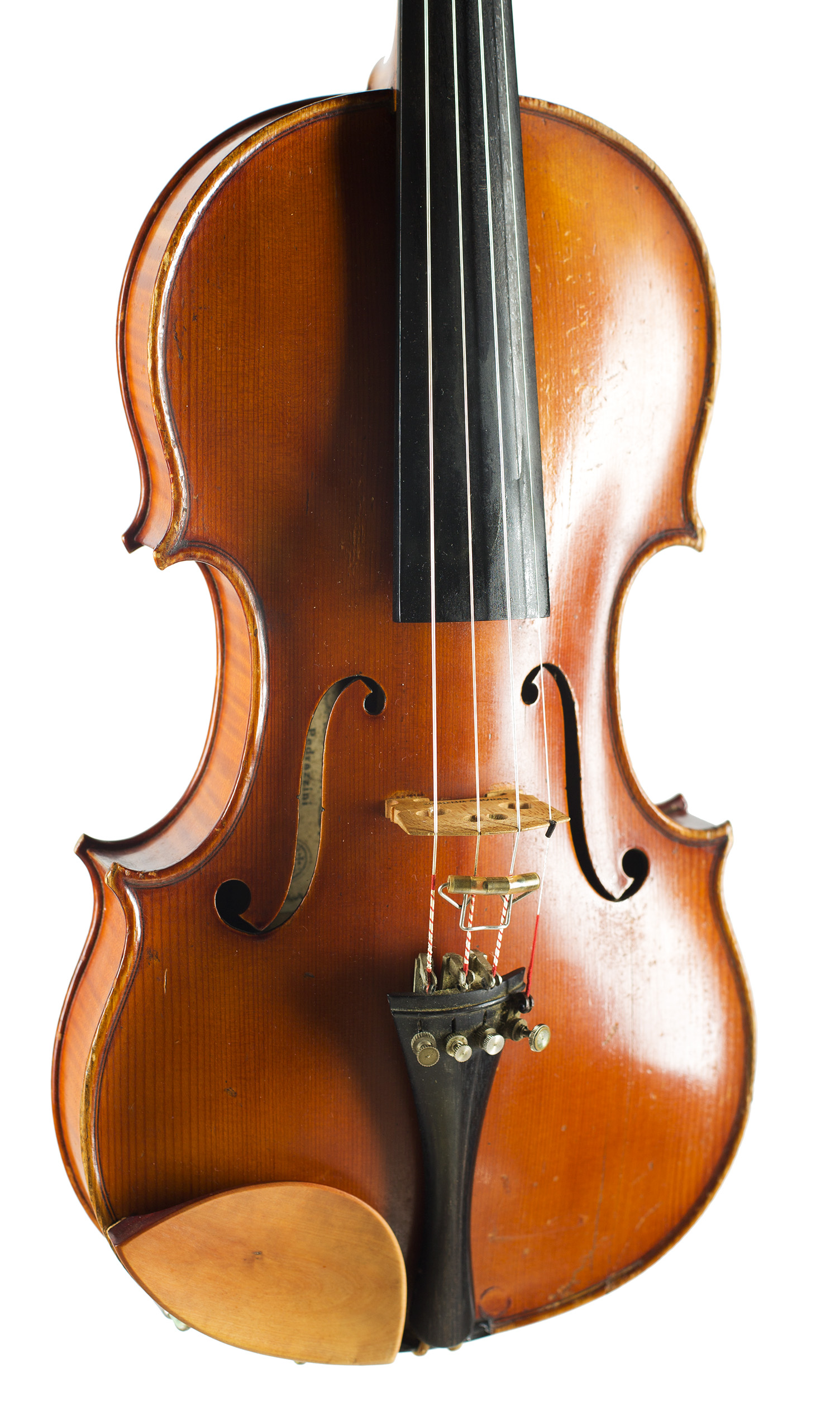 A violin by Giuseppe Pedrazzini, Milan, 1915 — angled view, 20°