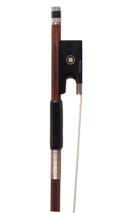 A silver-mounted violin bow by Roderich Paesold, Germany — frog detail