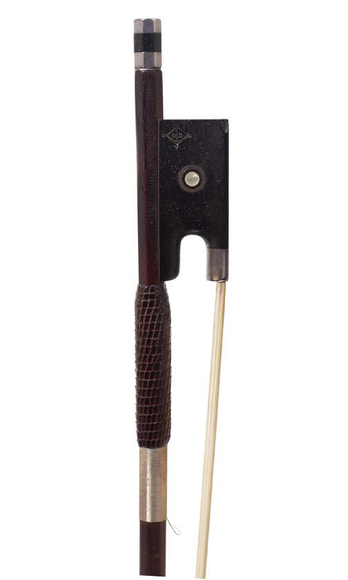 A silver-mounted violin bow by Richard Grunke, Germany — frog detail