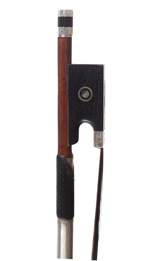 A silver-mounted violin bow by Gerhard Walter Renz, Germany — frog detail