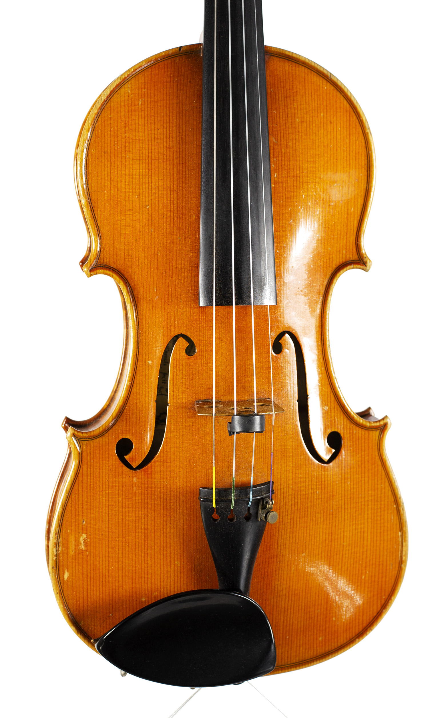 A violin by Giovanni Battista Morassi, Cremona, 1975 — angled view, 10°