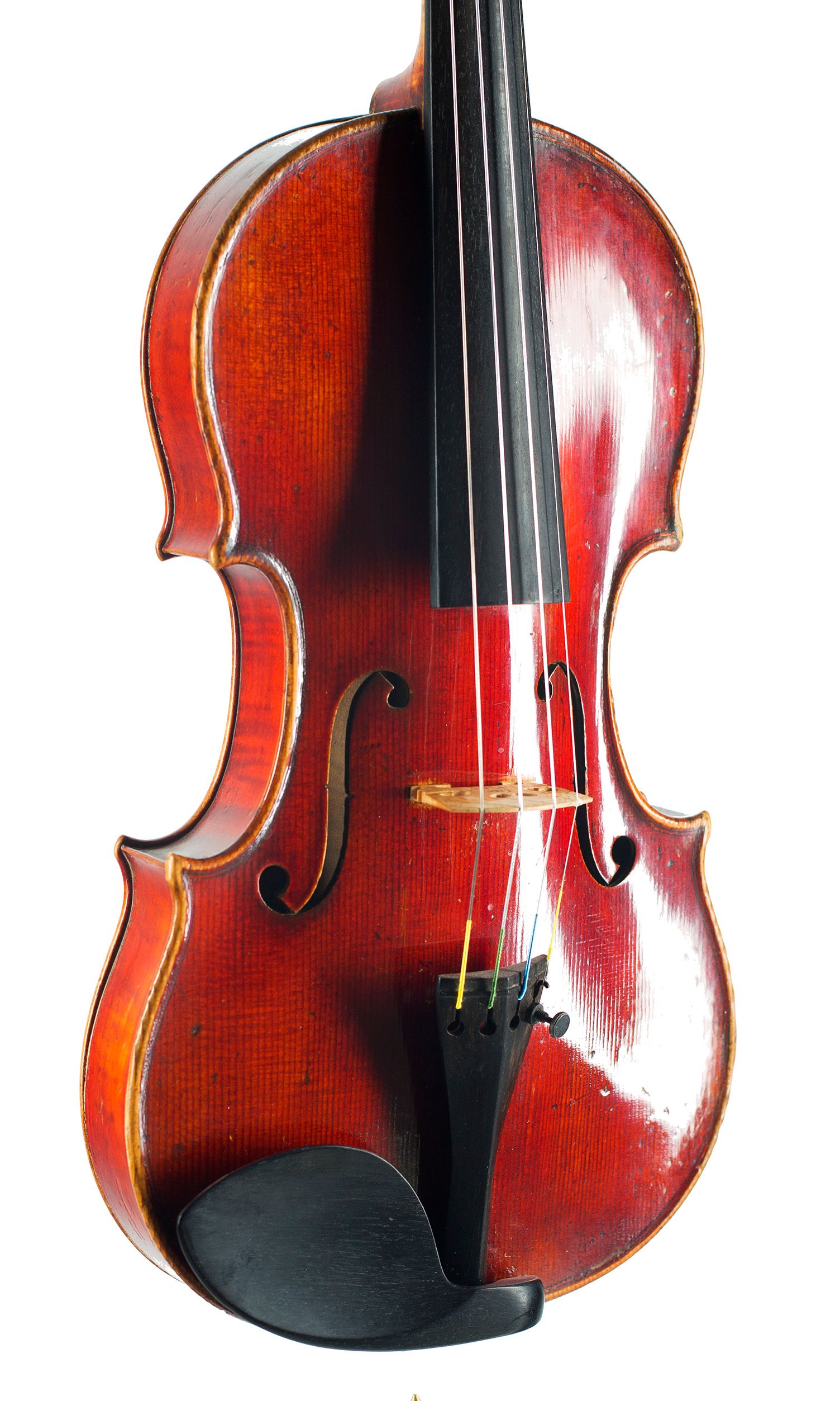 Violin by Max Möller, Amsterdam, 1914 — angled view, 30°