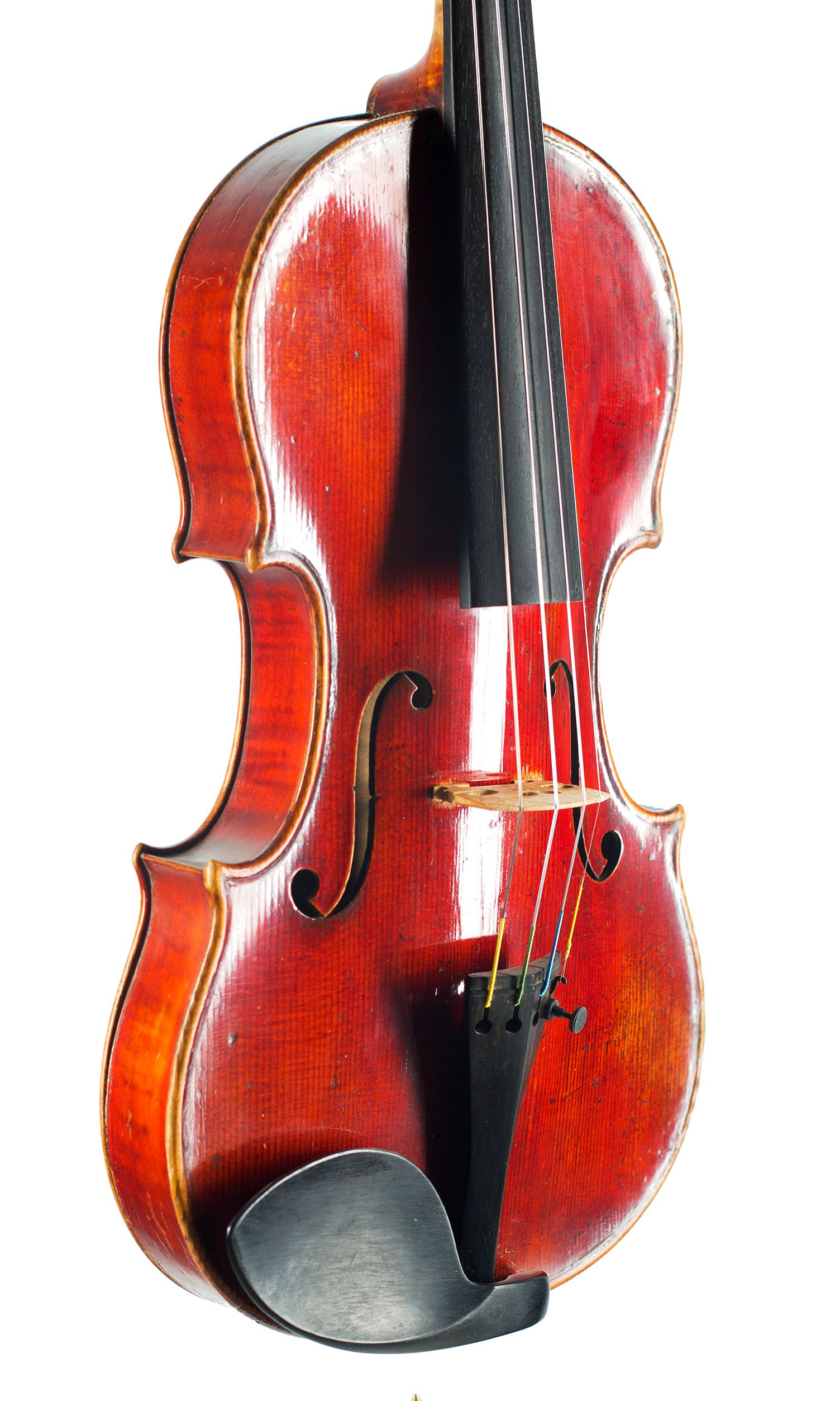 Violin by Max Möller, Amsterdam, 1914 — angled view, 40°
