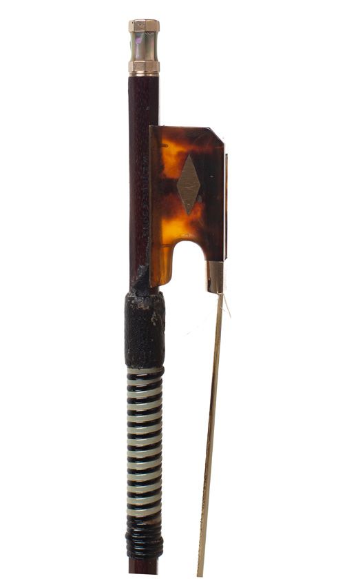 A gold and tortoiseshell-mounted violin bow by W. E. Hill & Sons, London — frog detail