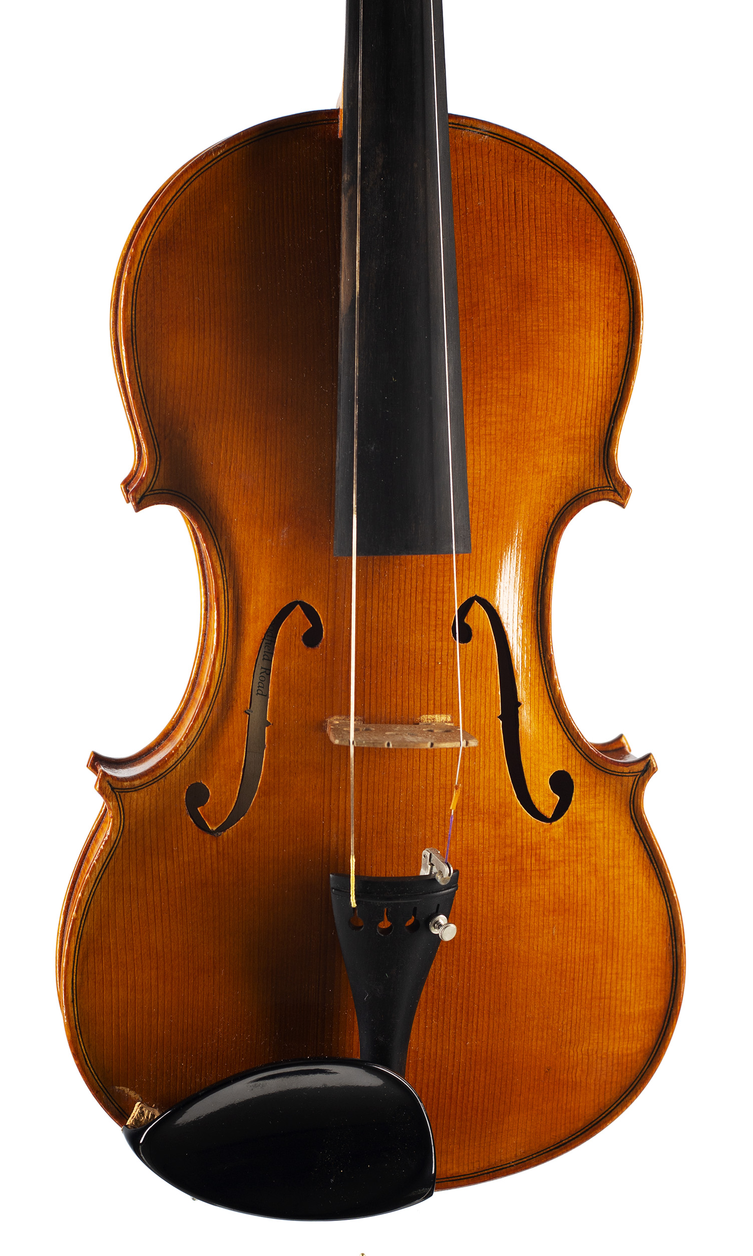 A violin by John Beard, London, 1978 — angled view, 10°
