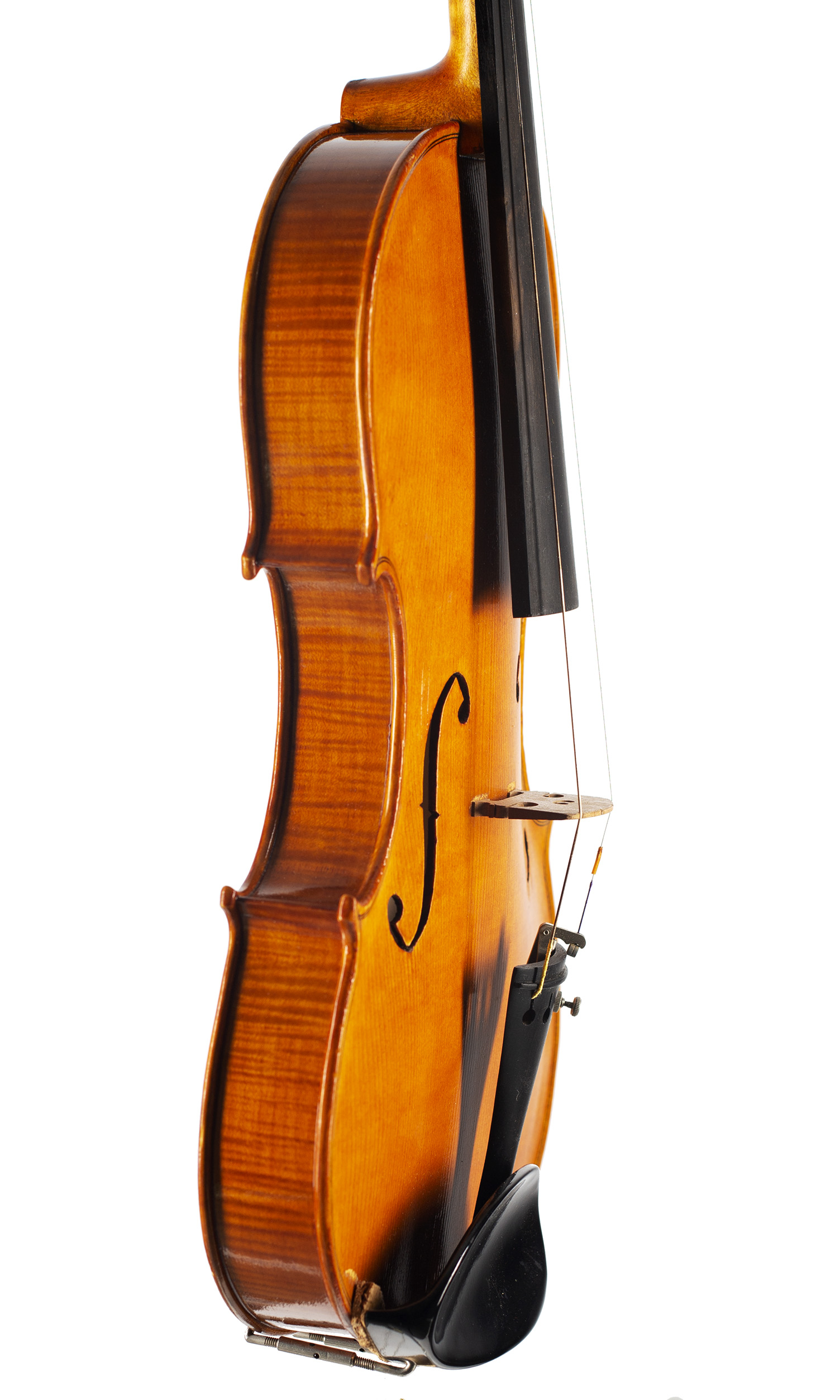 A violin by John Beard, London, 1978 — angled view, 70°