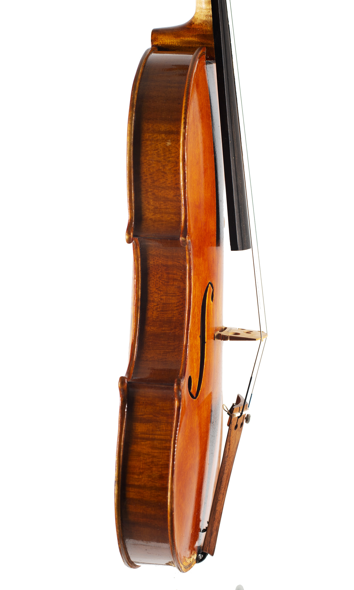 A violin by John Beard, London, 1977 — angled view, 80°