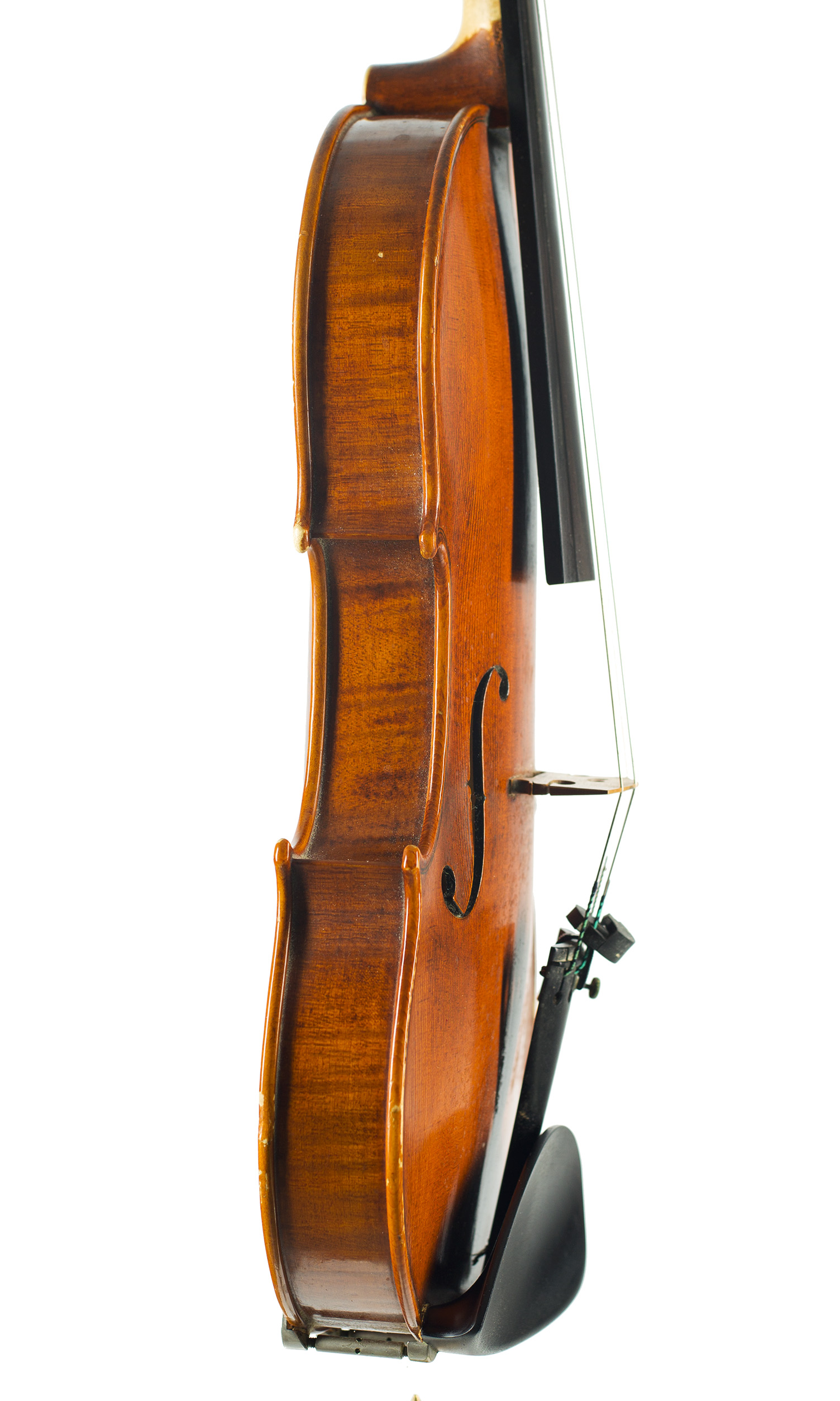 A violin by Martin Hilsden, Oxford, 1995 — angled view, 80°