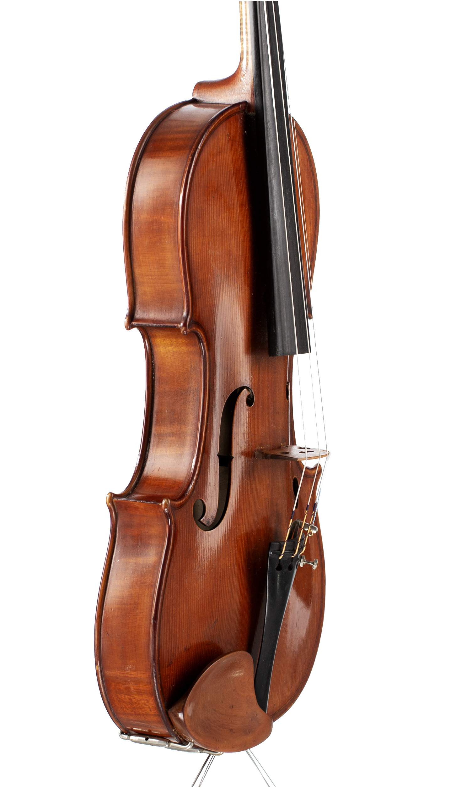 A violin by Marcel Deloget, Versailles, 1937 — angled view, 60°
