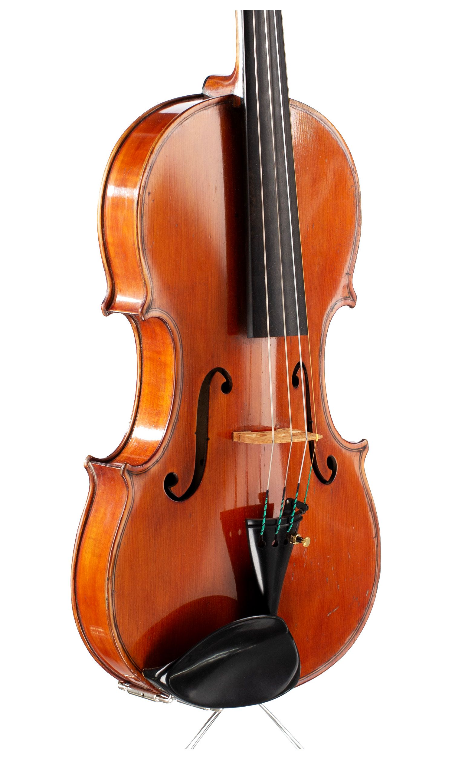 Violin by Edwin Whitmarsh, London, 1922 — angled view, 40°