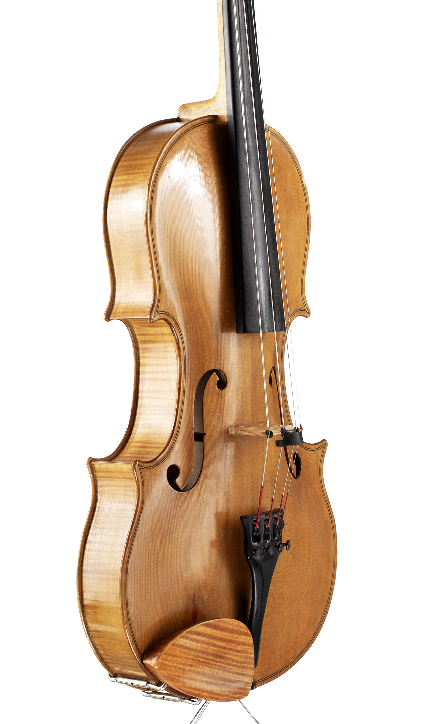 A viola by Derick M. Sanderson, Glasgow, 1967 — angled view, 50°
