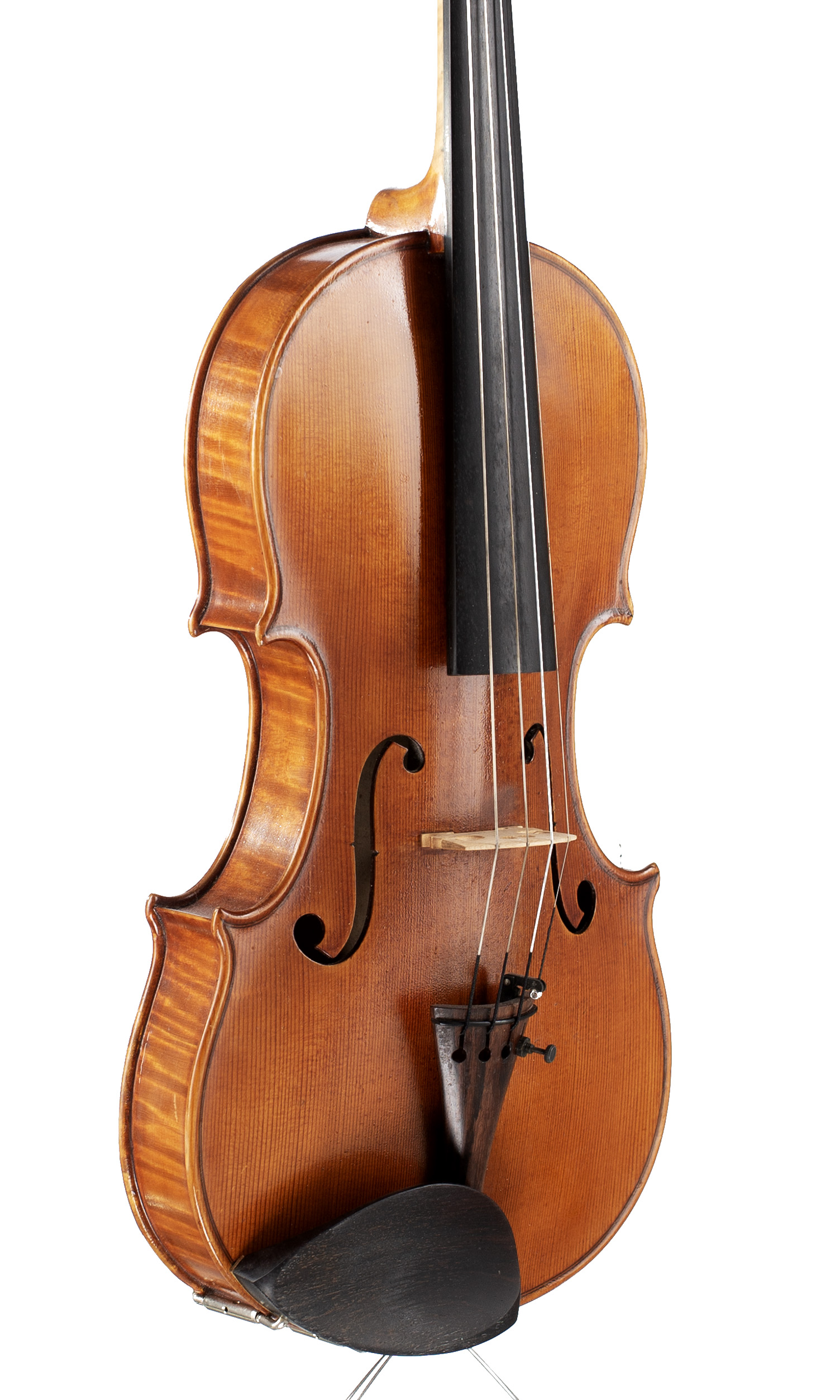 A violin by Franz Grill, Dornbirn, 1966 — angled view, 40°