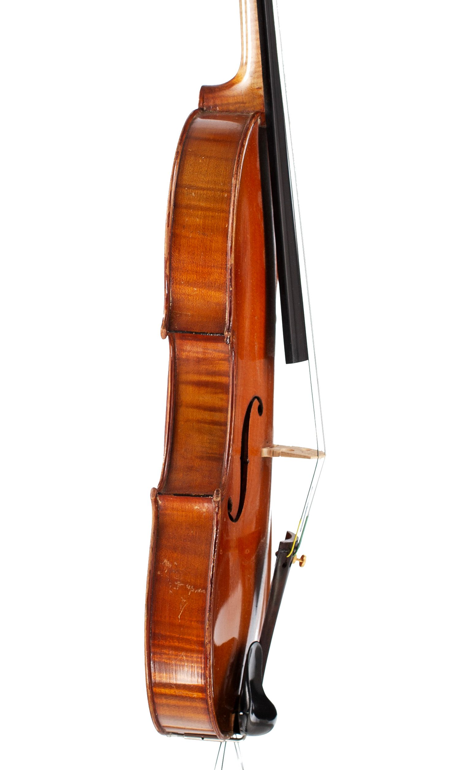 Violin, Workshop of Jérôme Thibouville-Lamy, Mirecourt, circa 1920 — angled view, 80°