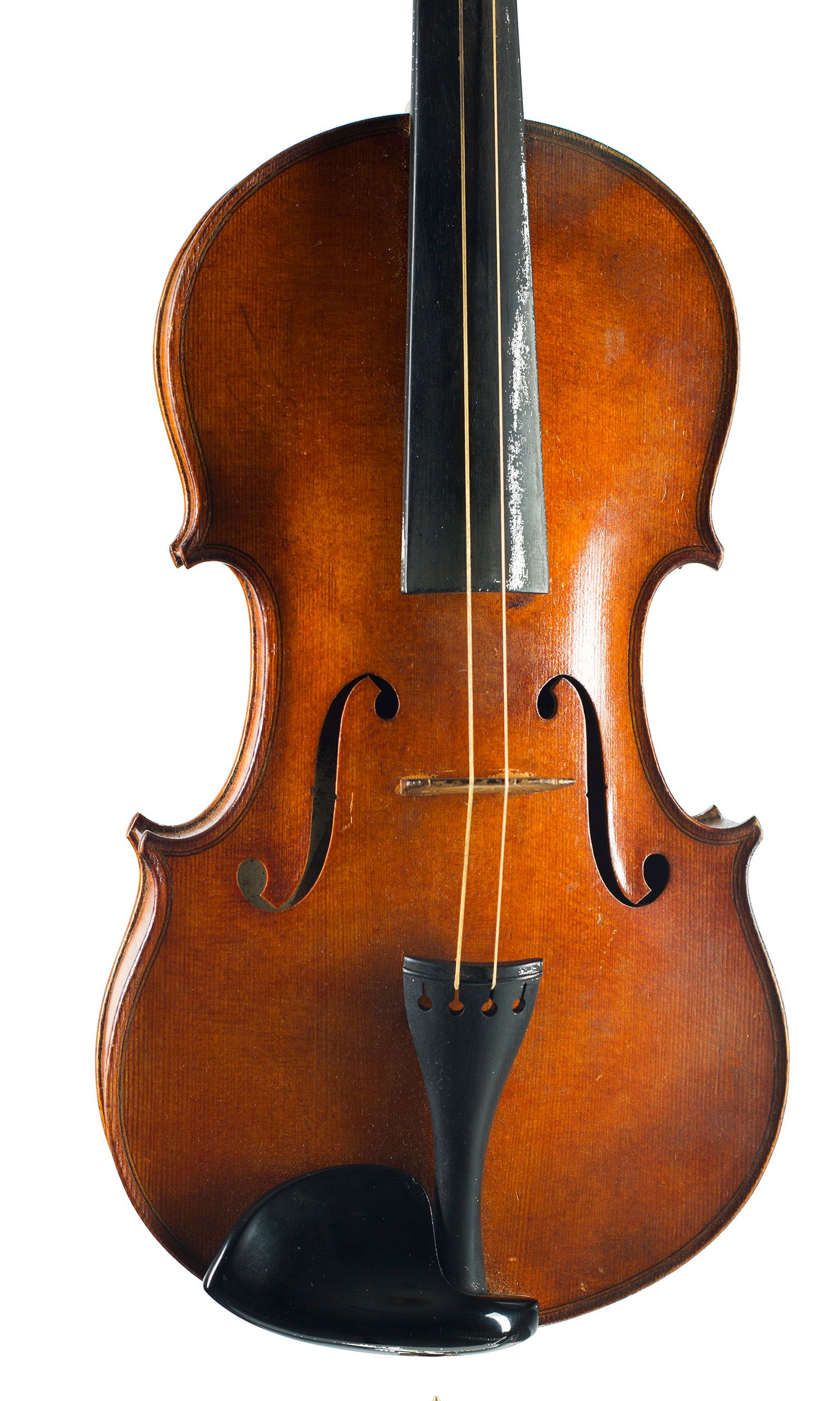Violin by Malcolm F. Richmond, Falkirk, 1926 — angled view, 10°