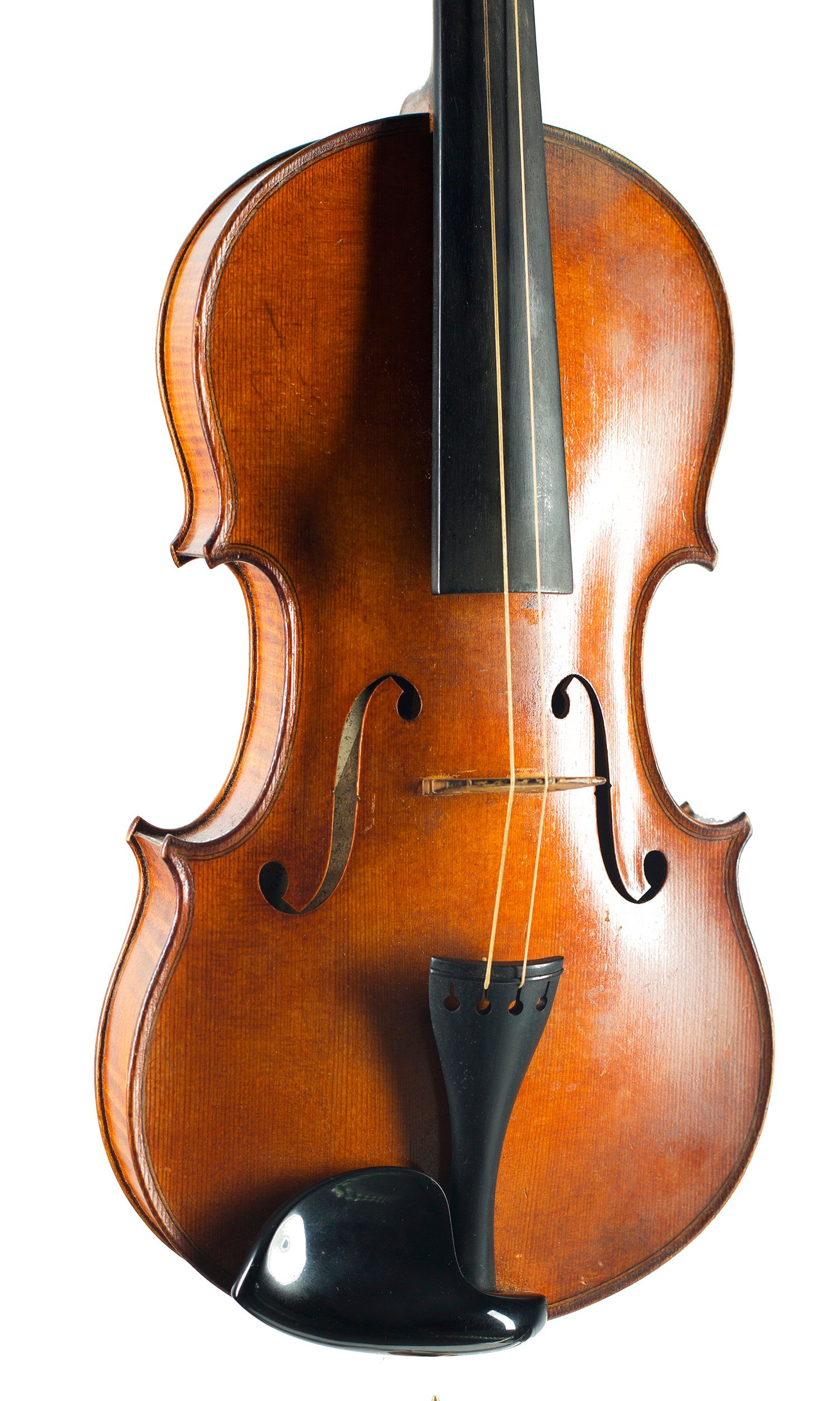 Violin by Malcolm F. Richmond, Falkirk, 1926 — angled view, 20°