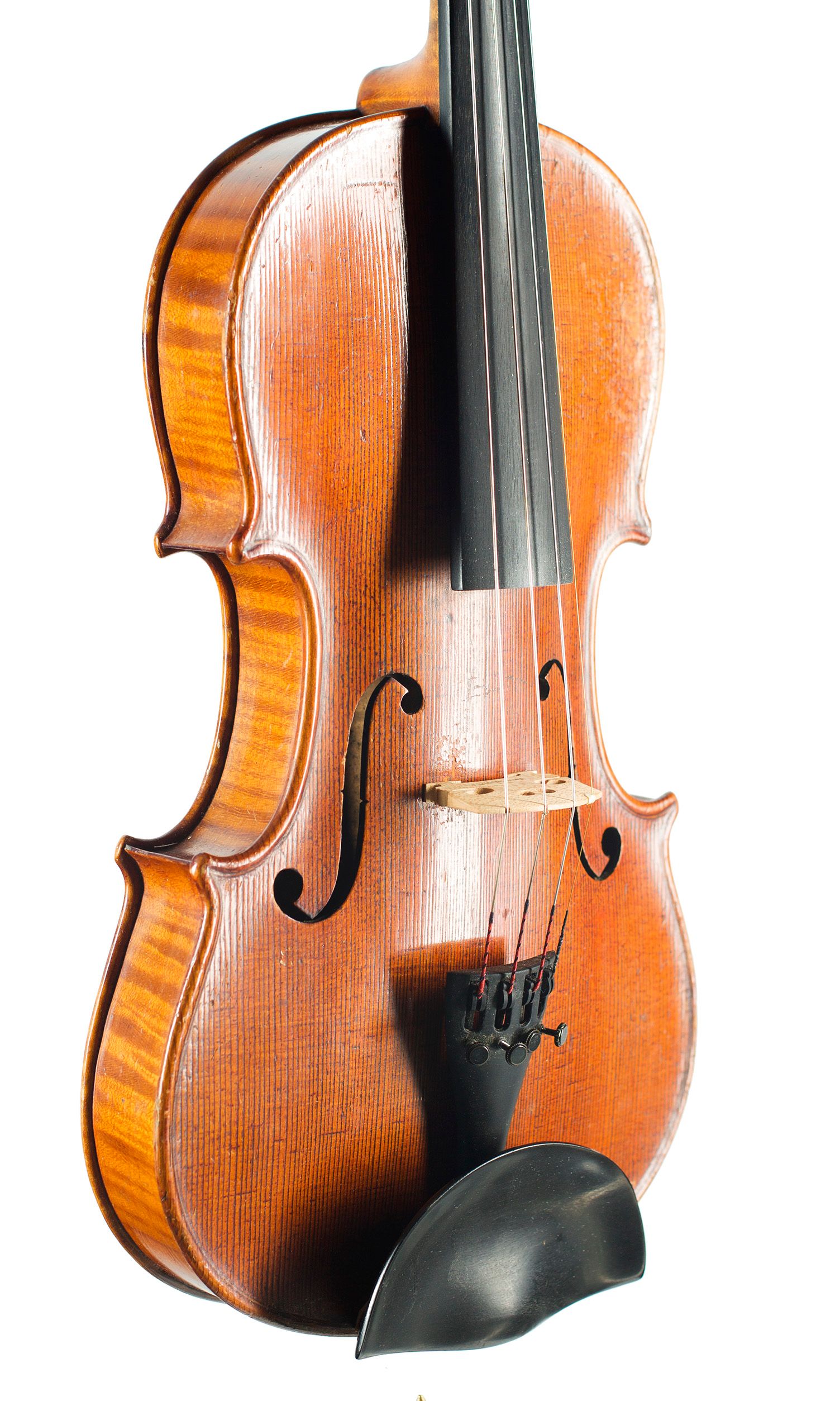 Violin, Workshop of Carlo Storioni, 1895 — angled view, 40°