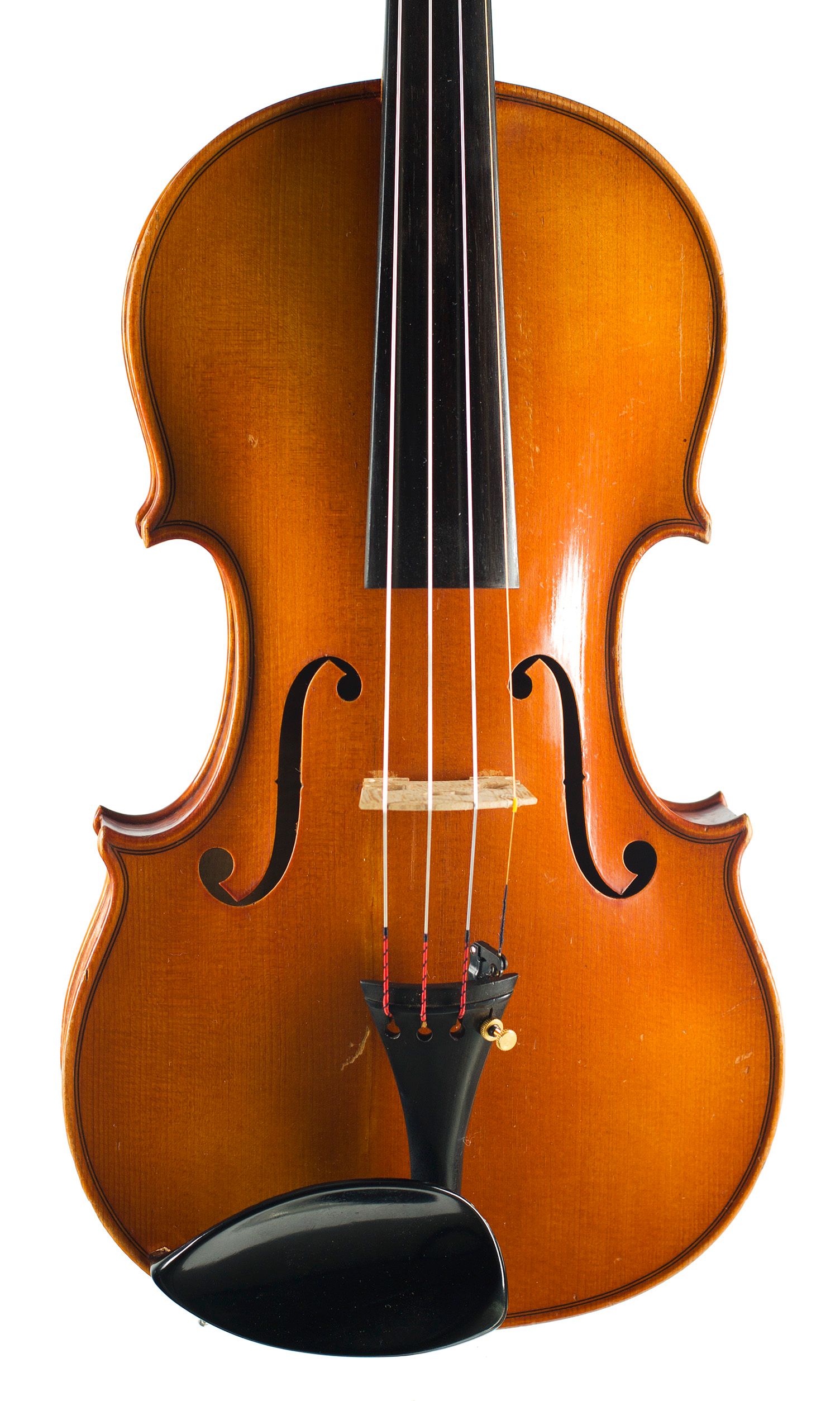 Violin by Amedee Dieudonné, Paris, 1922 — angled view, 10°