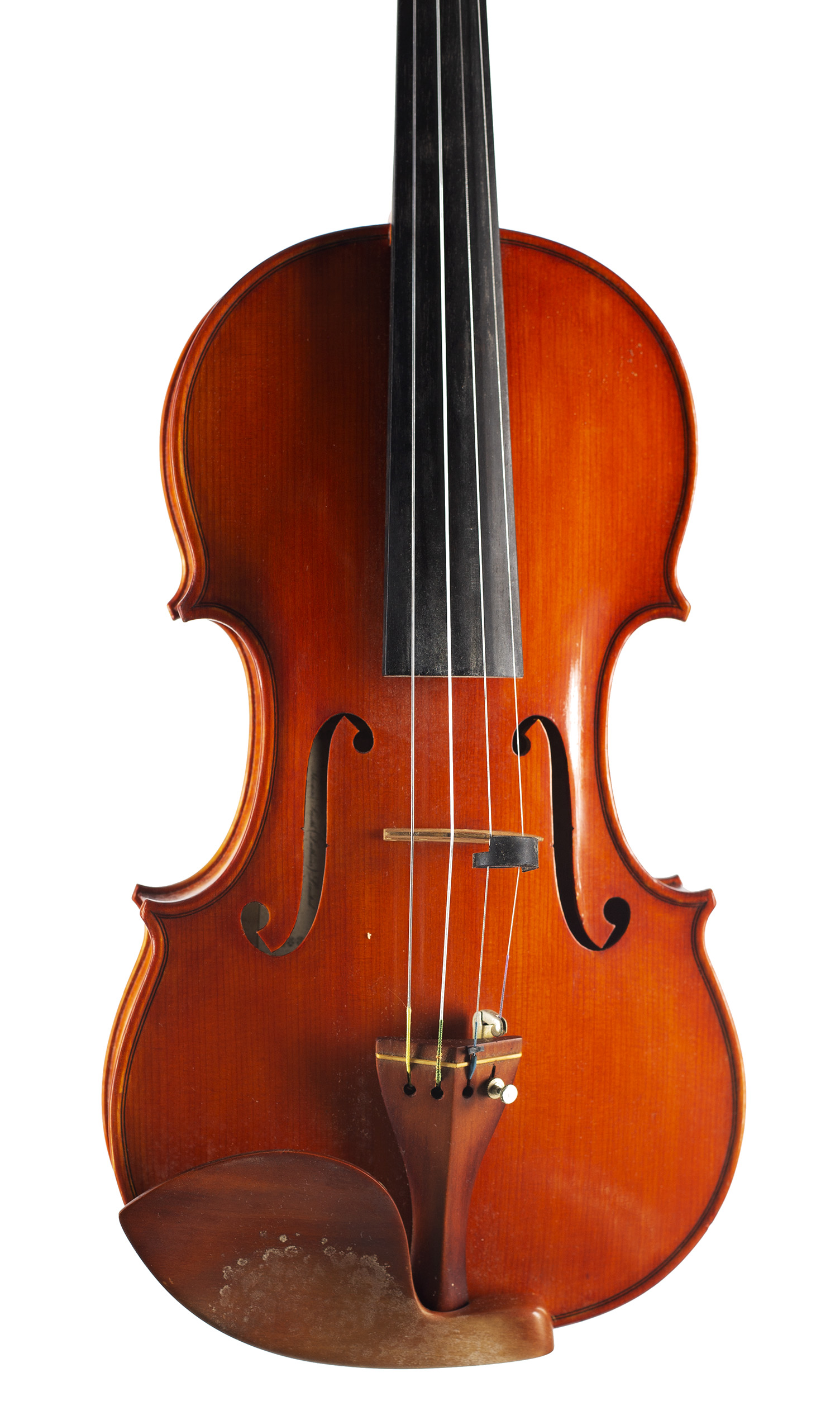 A violin by Jan Kudannowski, 1974 — angled view, 10°