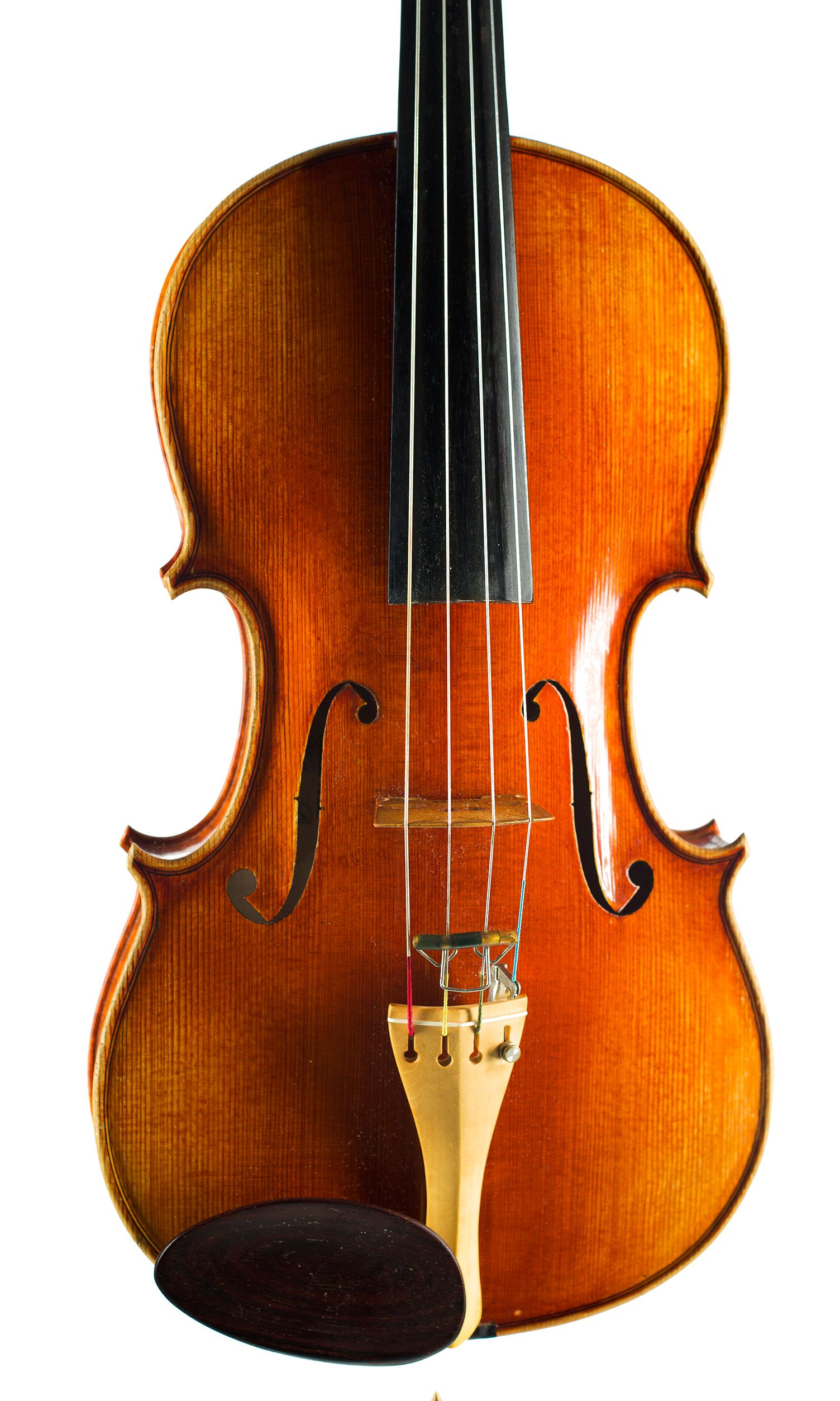 Viola by William Piper, Birmingham, 1982 — angled view, 10°