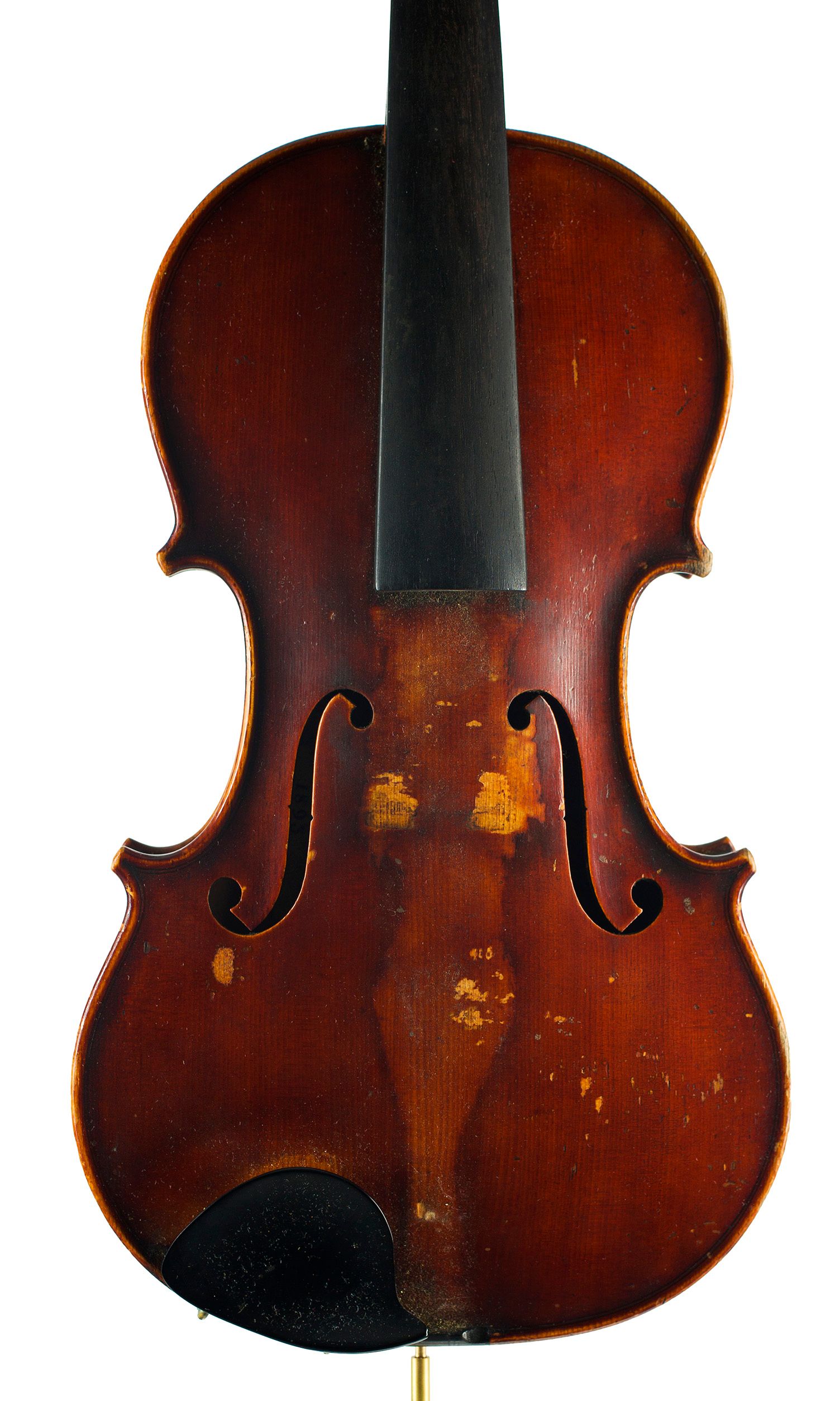 Violin by James Meek, Carlisle, 1893 — angled view, 10°