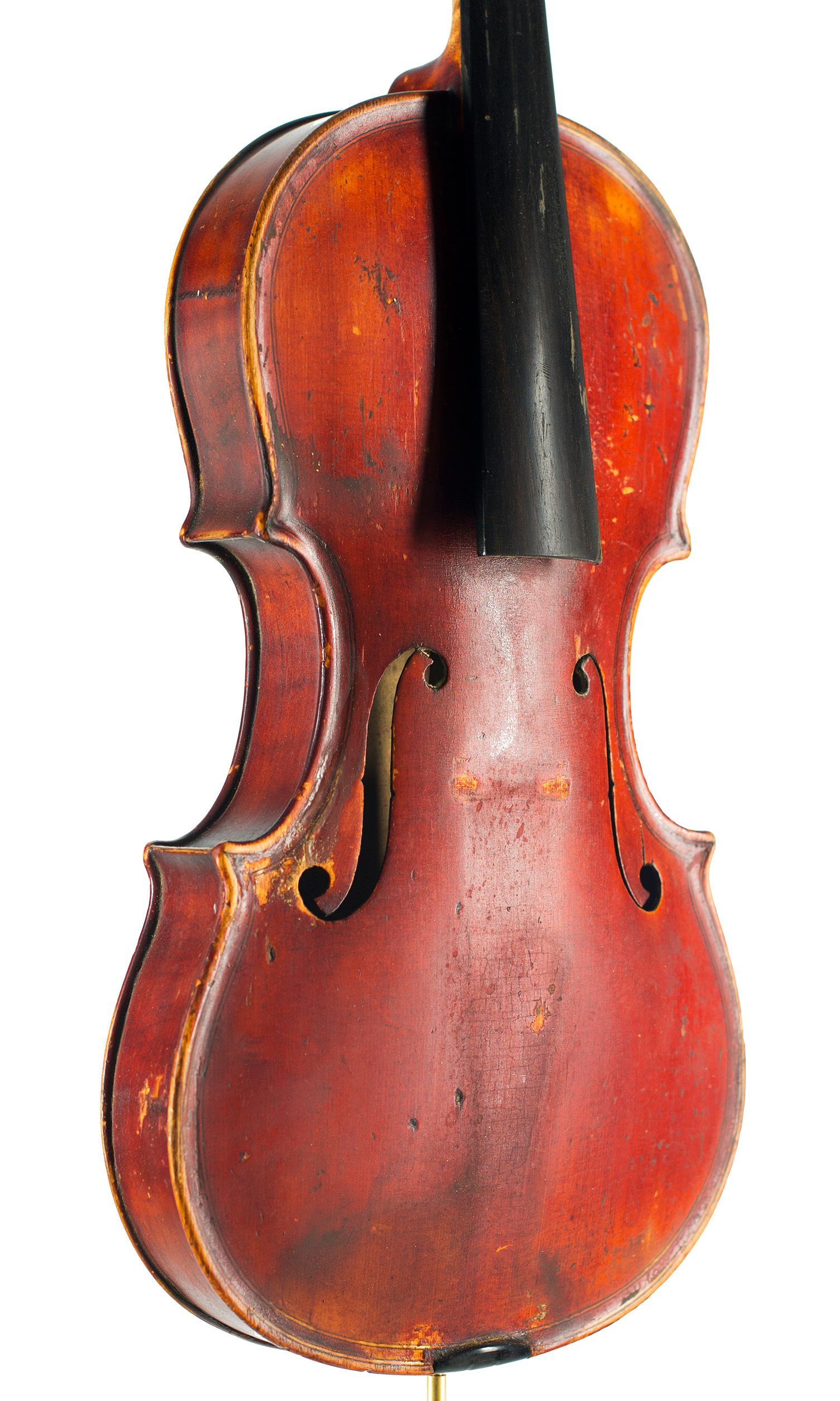 Violin by James Hardie, Edinburgh, 1885 — angled view, 40°