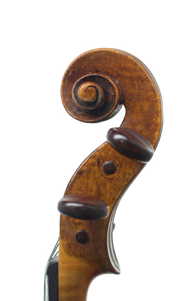 Violin by Aegidius Klotz, Mittenwald, 1783 — scroll