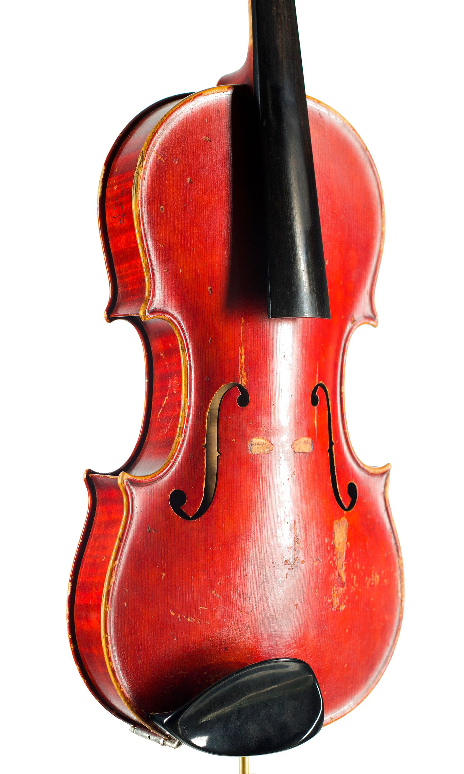 Violin by Joseph Wade, Leeds, 1890 — angled view, 40°