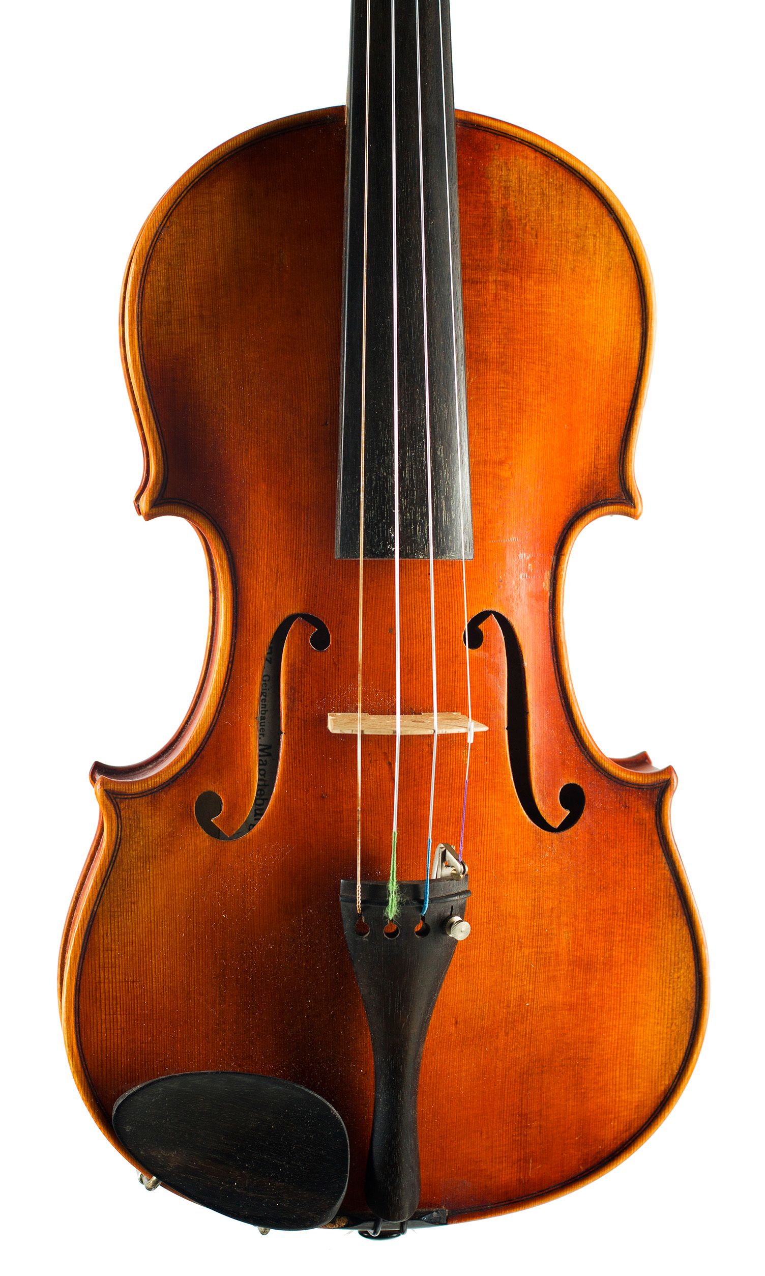 Violin, Workshop of Max Renz, Magdeburg, 1949 — angled view, 10°