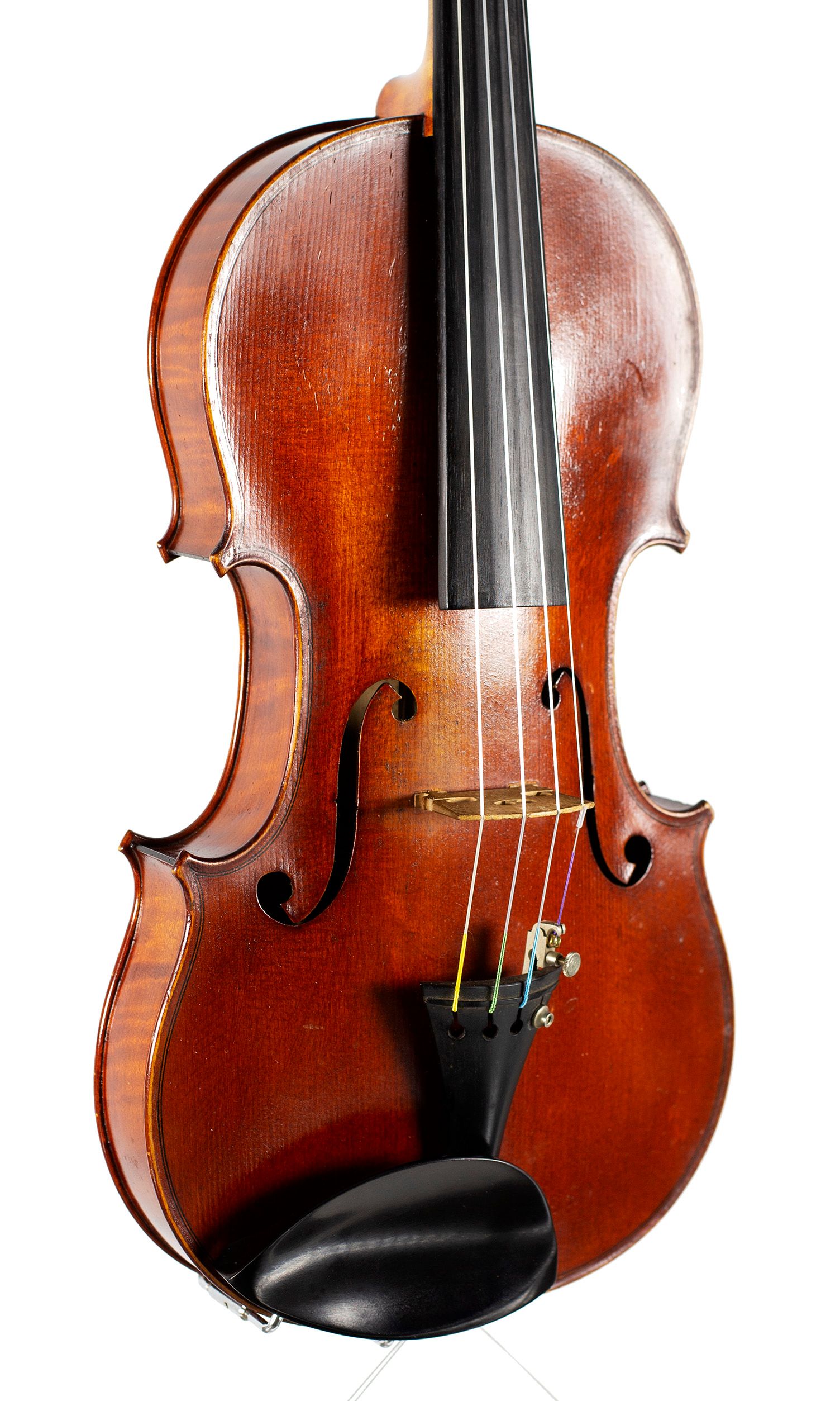 Violin by Nestor Audinot, Paris, 1907 — angled view, 30°