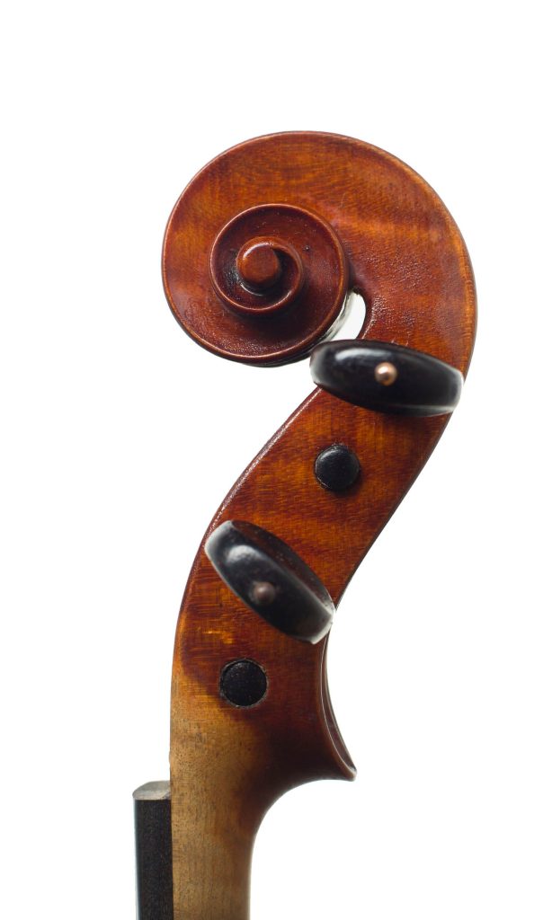 Violin by Andrew Hume, Dumfries, 1913 — scroll
