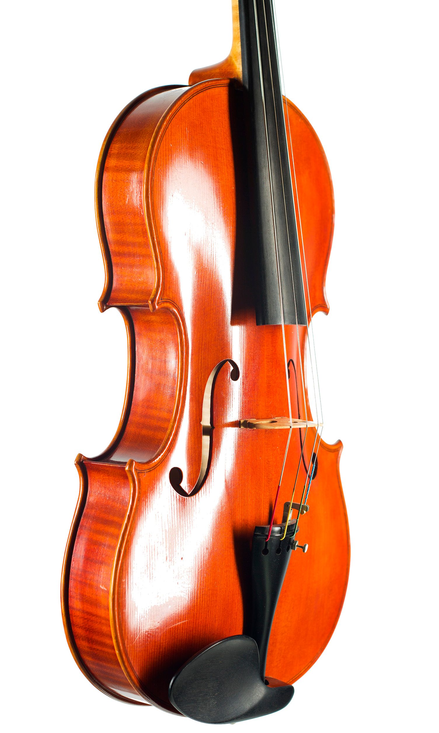 Viola by Rowan Armour-Brown, Warwick, 1984 — angled view, 50°
