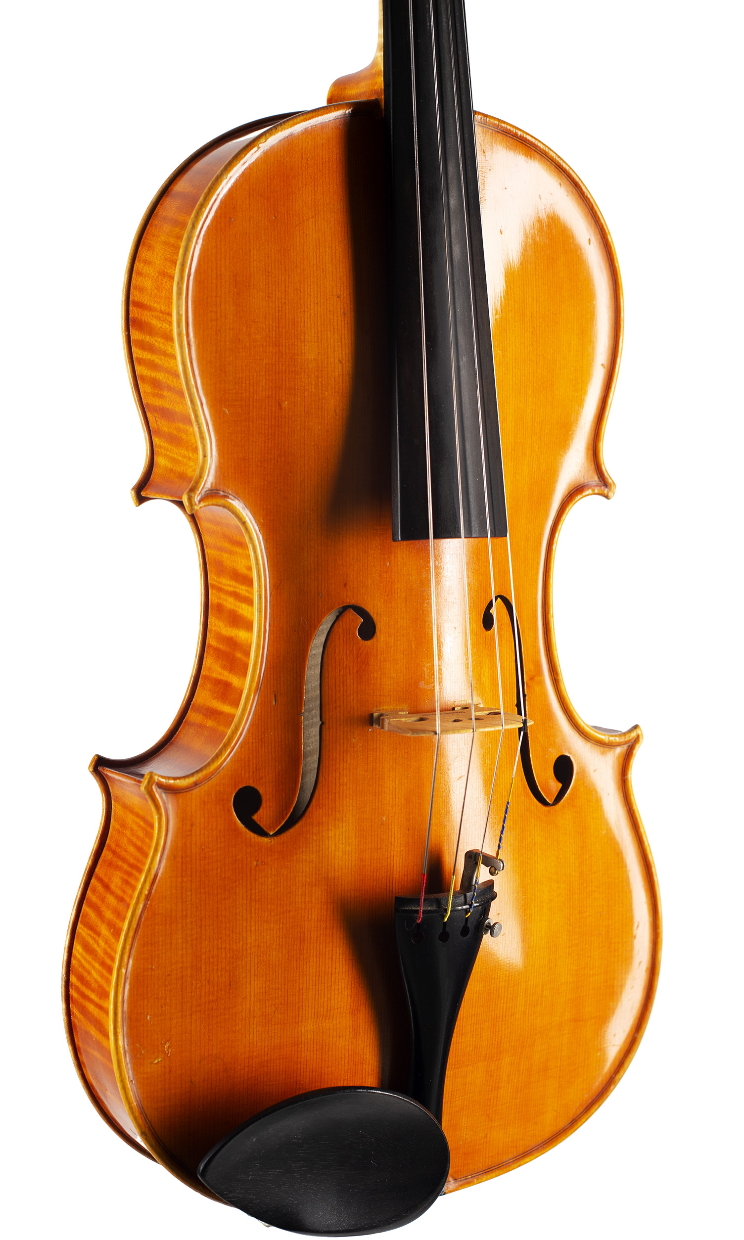 A viola by Giovanni Battista Morassi, Cremona, 1974 — angled view, 40°