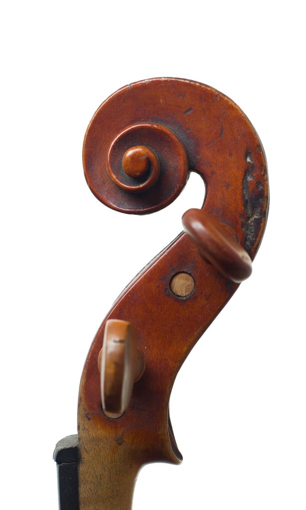 Violin by Samuel Gilkes, London, circa 1800 — scroll