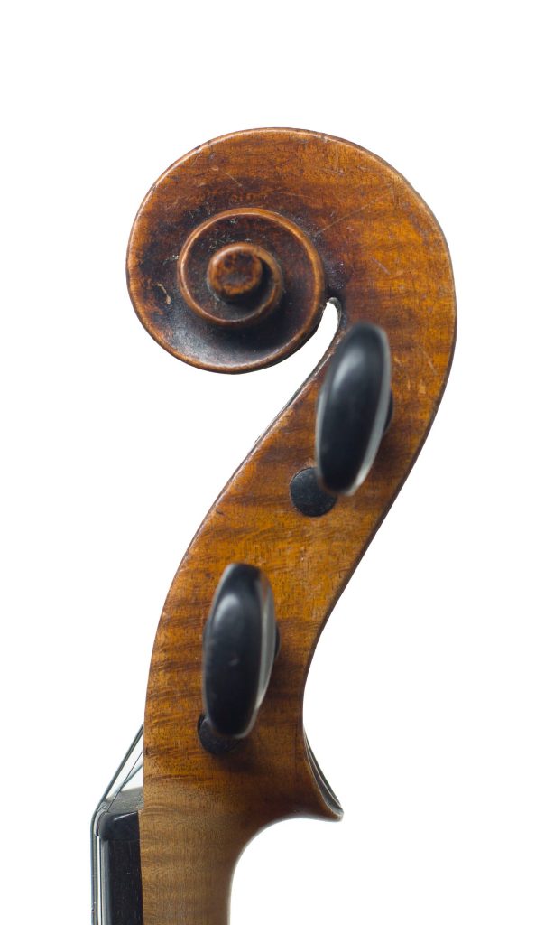 Violin, Workshop of Thomas Cahusac, London, 1776 — scroll