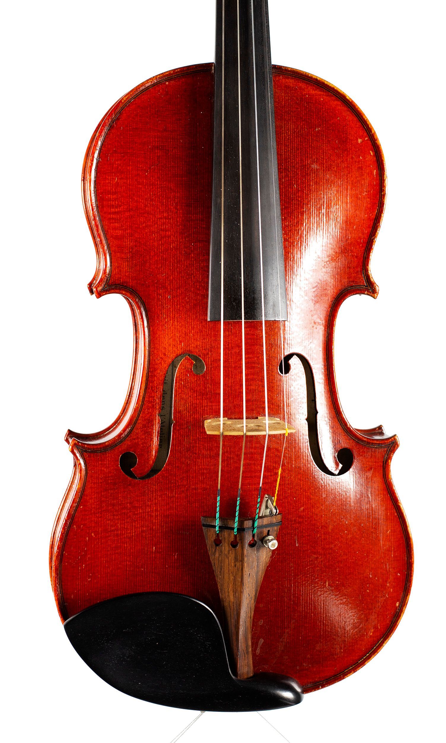 Violin, ascribed to the Workshop of Emile Boulangeot, Lyon — angled view, 10°