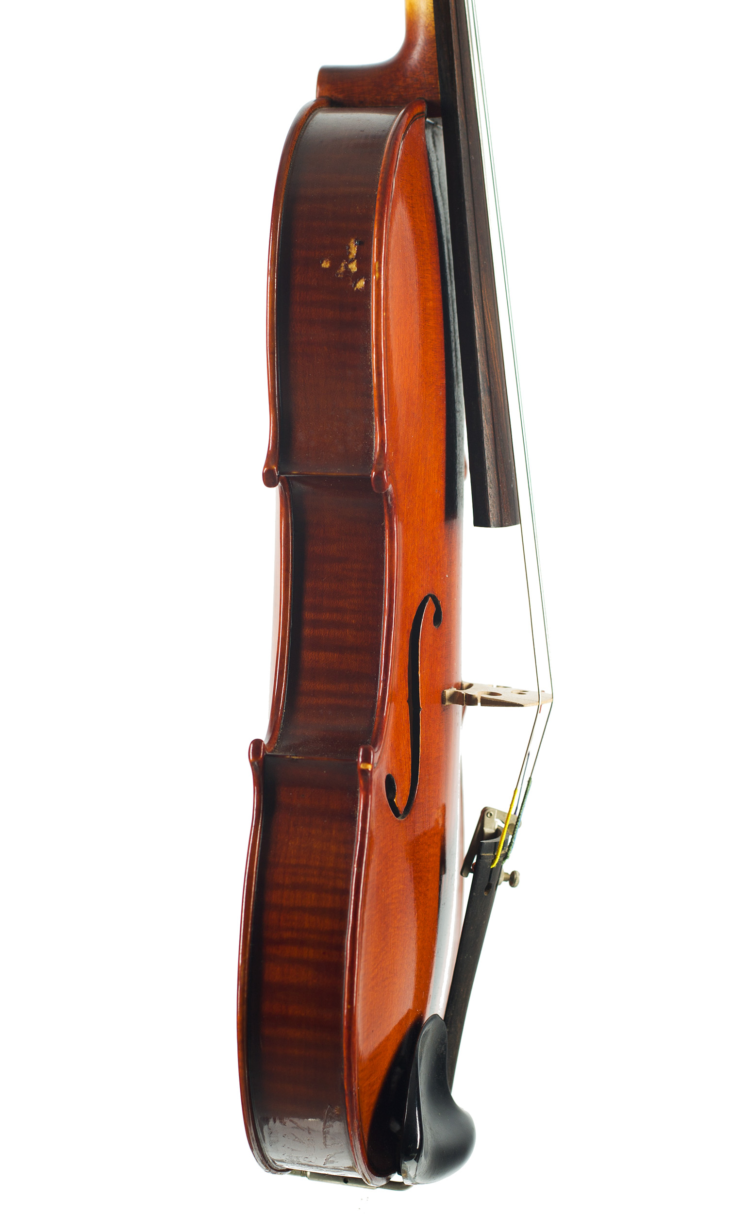 A violin, by Brian Philip Brealey, Nottingham, 1987 — angled view, 80°