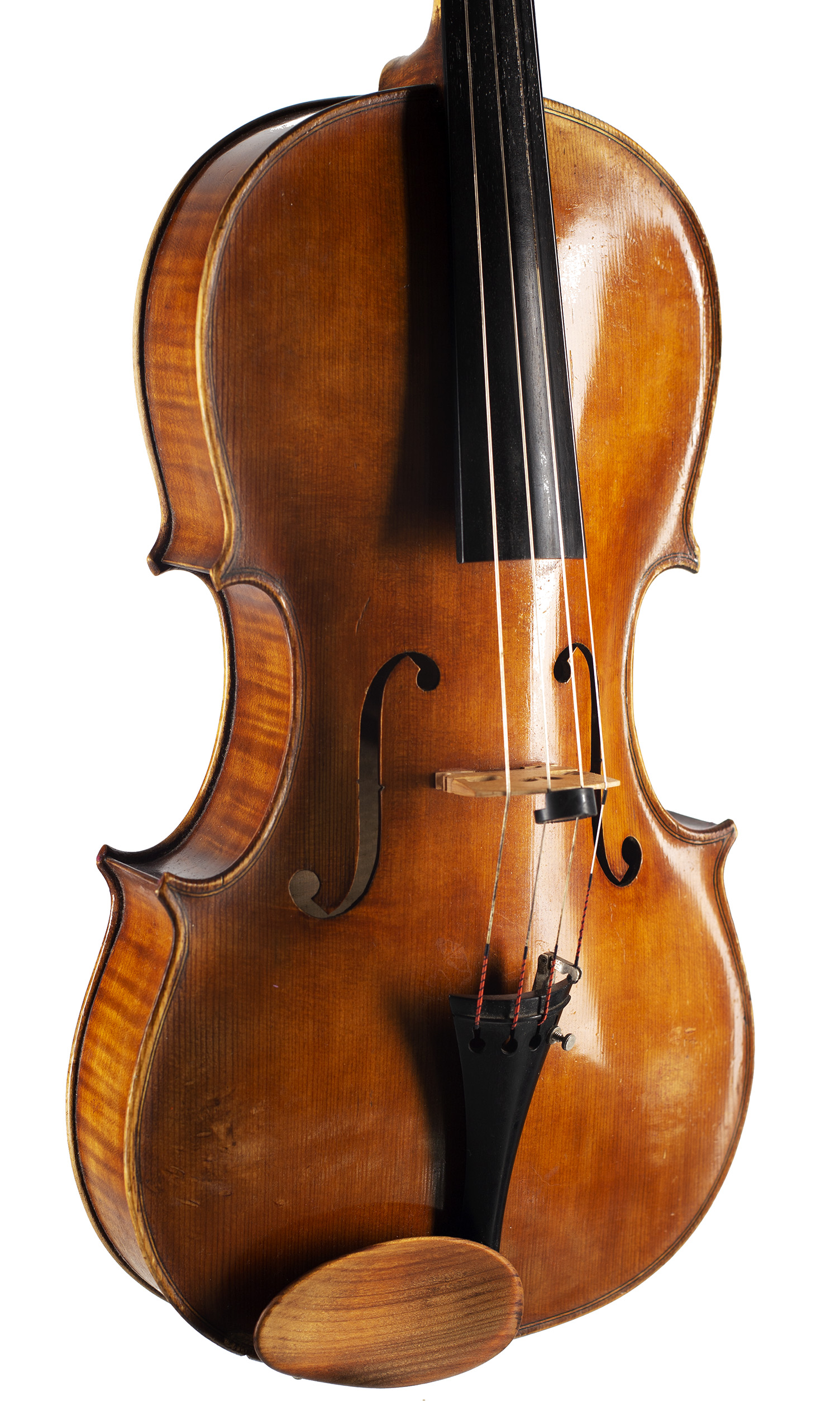 A viola by Victor Baston, Southall, 1948 — angled view, 30°