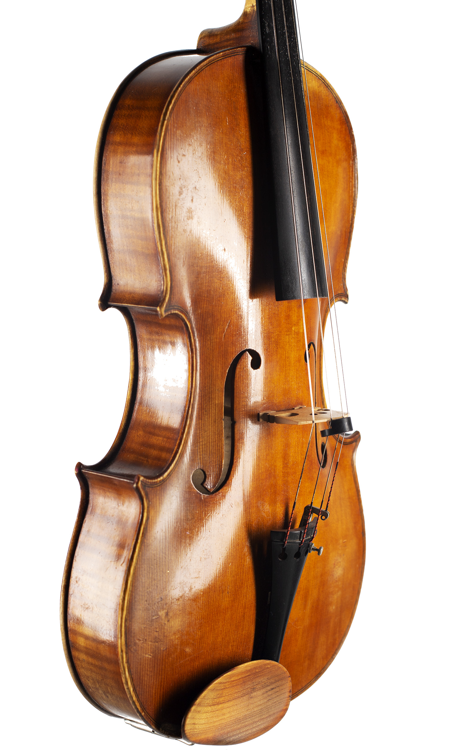 A viola by Victor Baston, Southall, 1948 — angled view, 50°