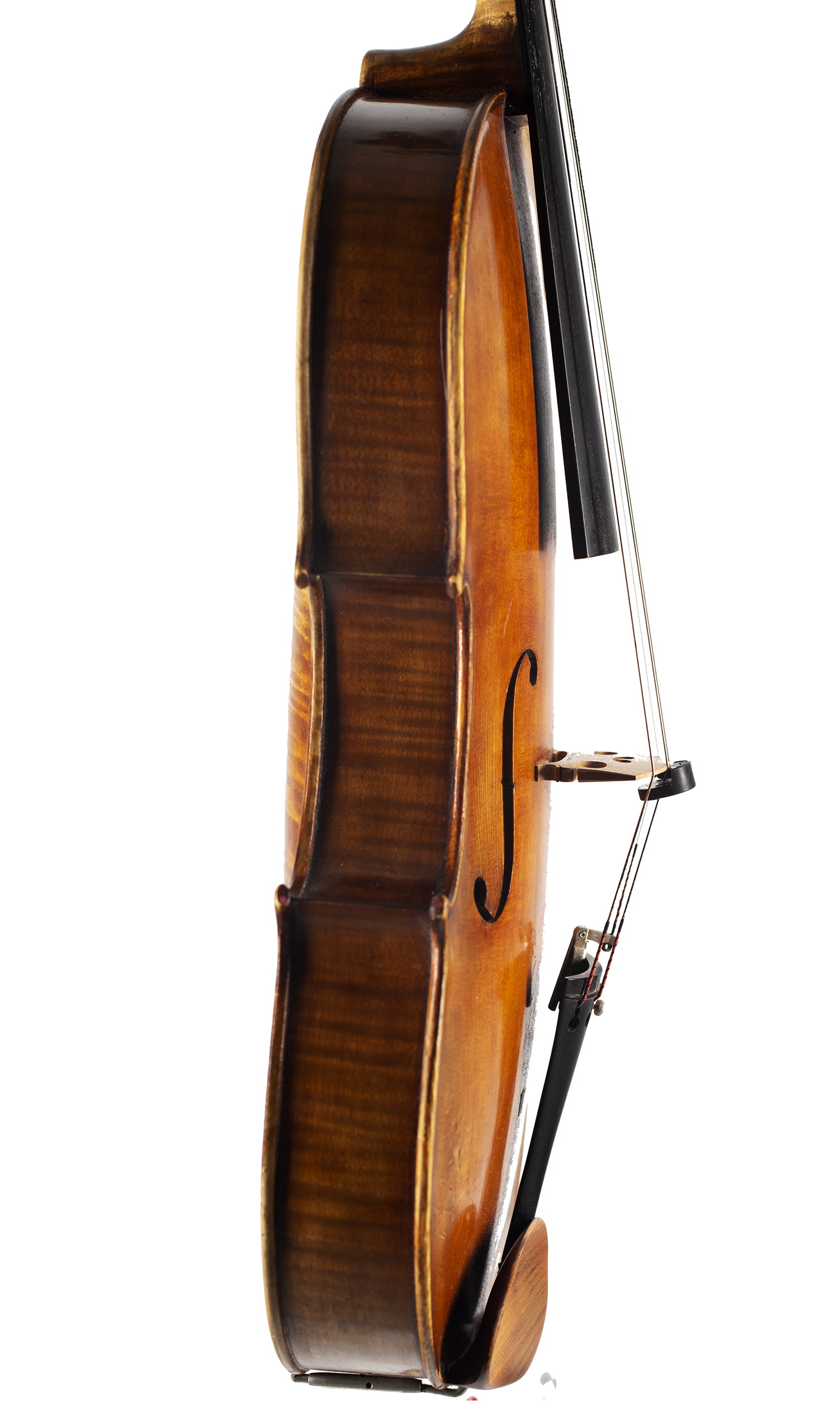 A viola by Victor Baston, Southall, 1948 — angled view, 80°
