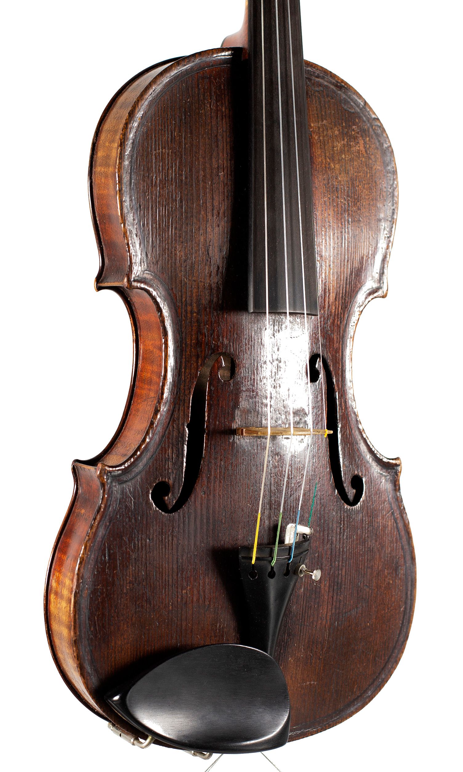 Violin by Georges Chanot, Paris, 1840 — angled view, 30°