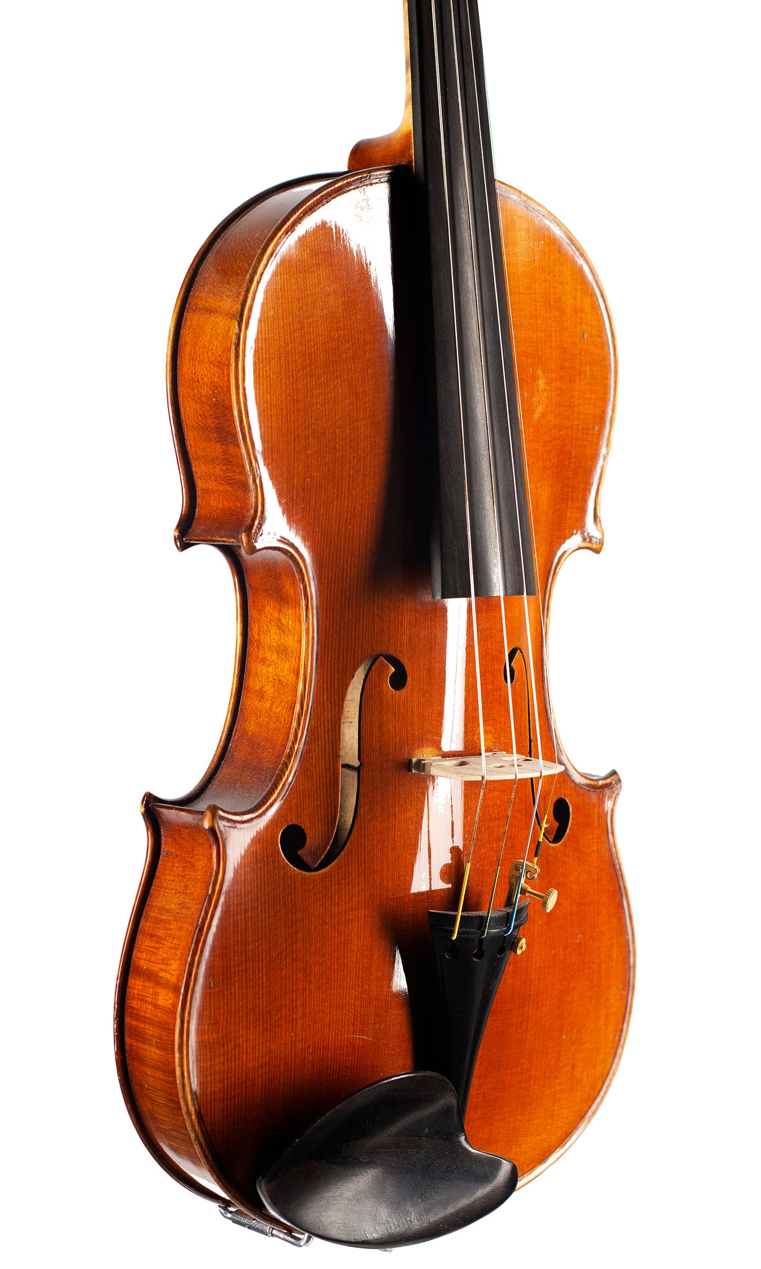 Violin, Workshop of H. Emile Blondelet, Paris, 1932 — angled view, 40°