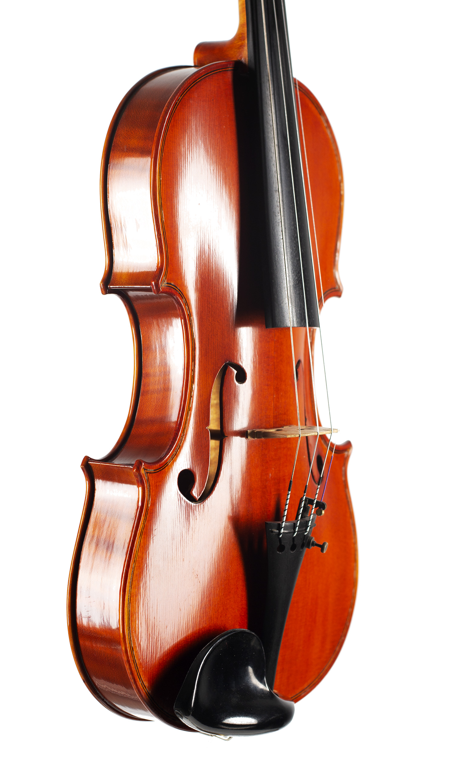 A violin by Brian Philip Brealey, Nottingham, 1996 — angled view, 50°