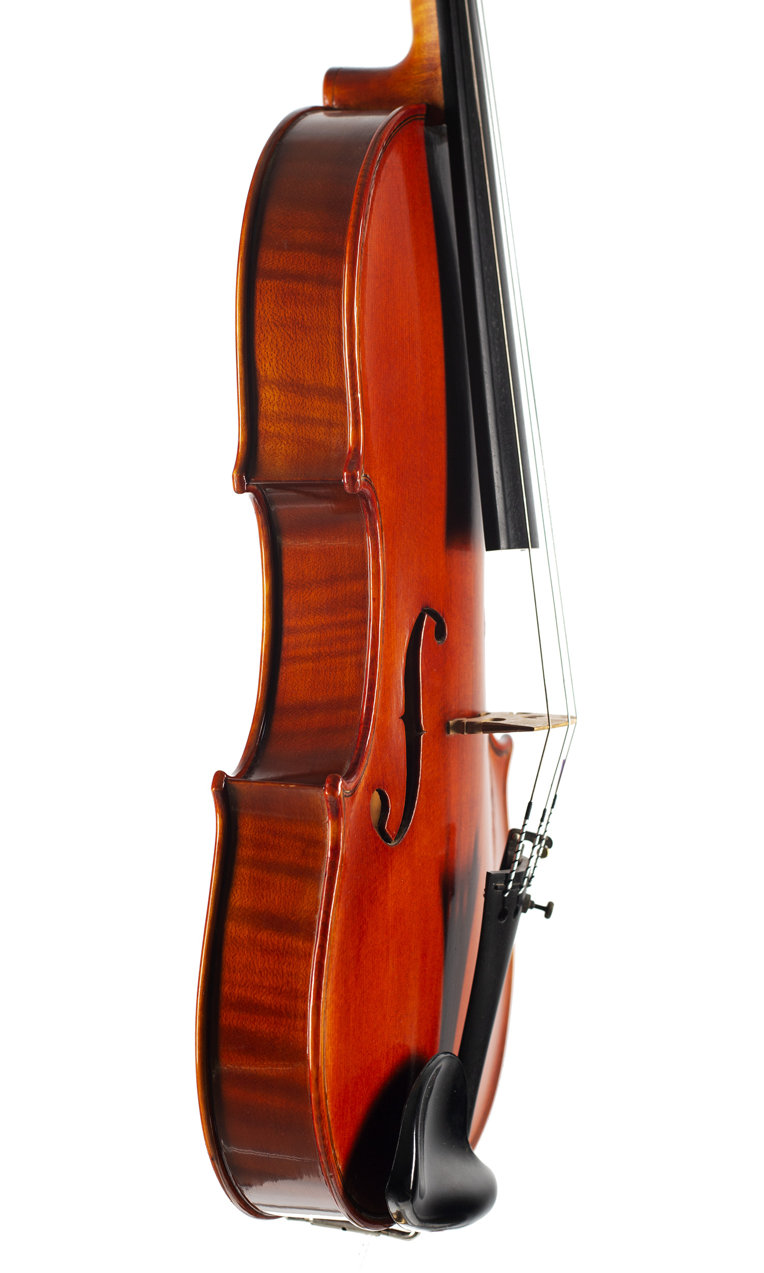 A violin by Brian Philip Brealey, Nottingham, 1996 — angled view, 70°