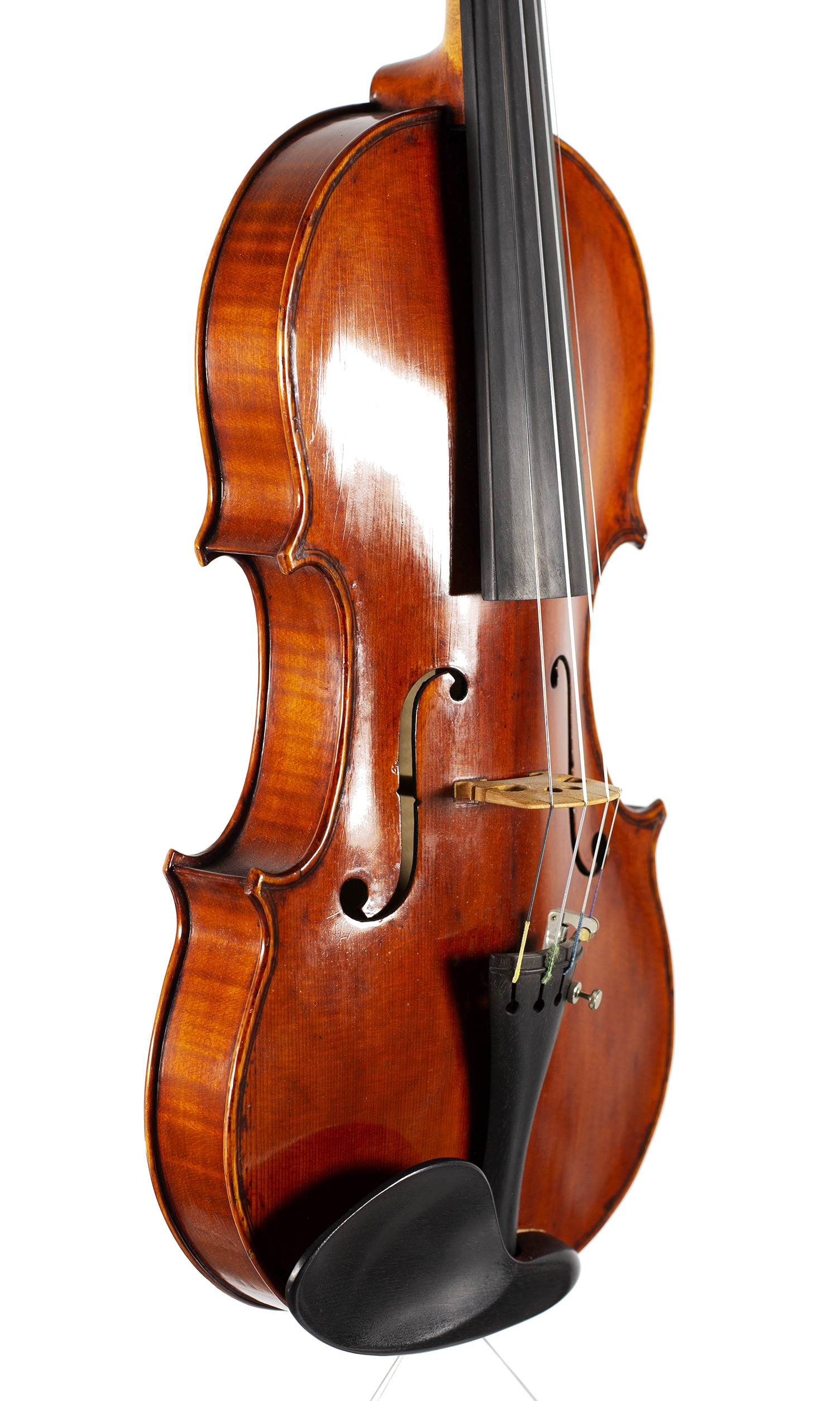 A violin by Miranda Karol Green, Harwell,1993 — angled view, 50°