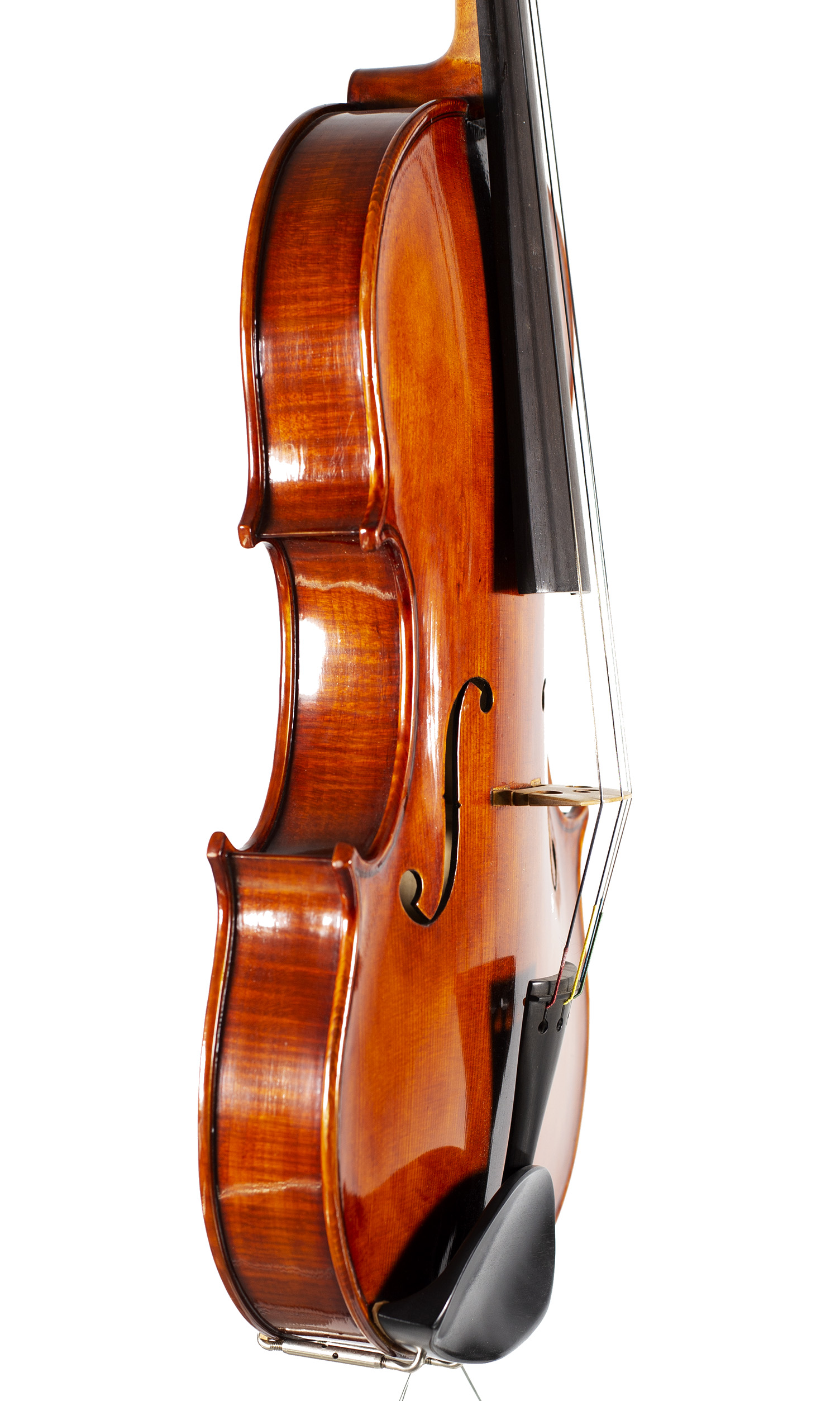 A viola by Miranda Karol Green, Harwell, 1991 — angled view, 70°