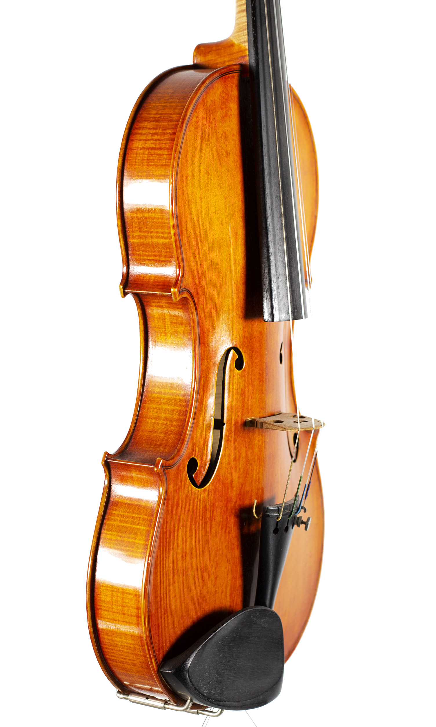 A violin by Miranda Karol Green, Senghenydd, 1978 — angled view, 60°