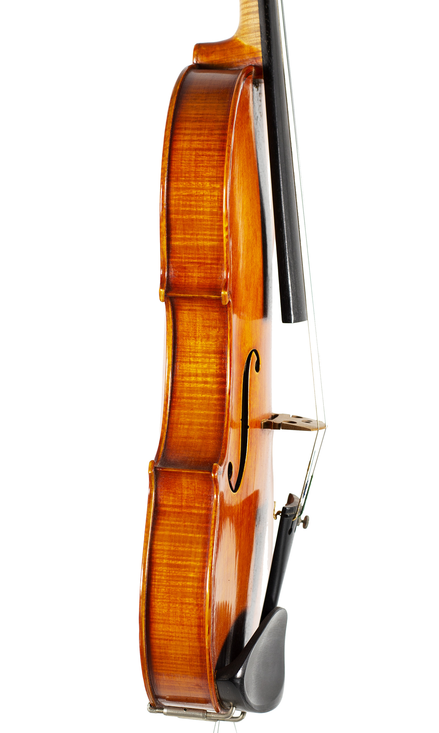 A violin by Miranda Karol Green, Senghenydd, 1978 — angled view, 80°