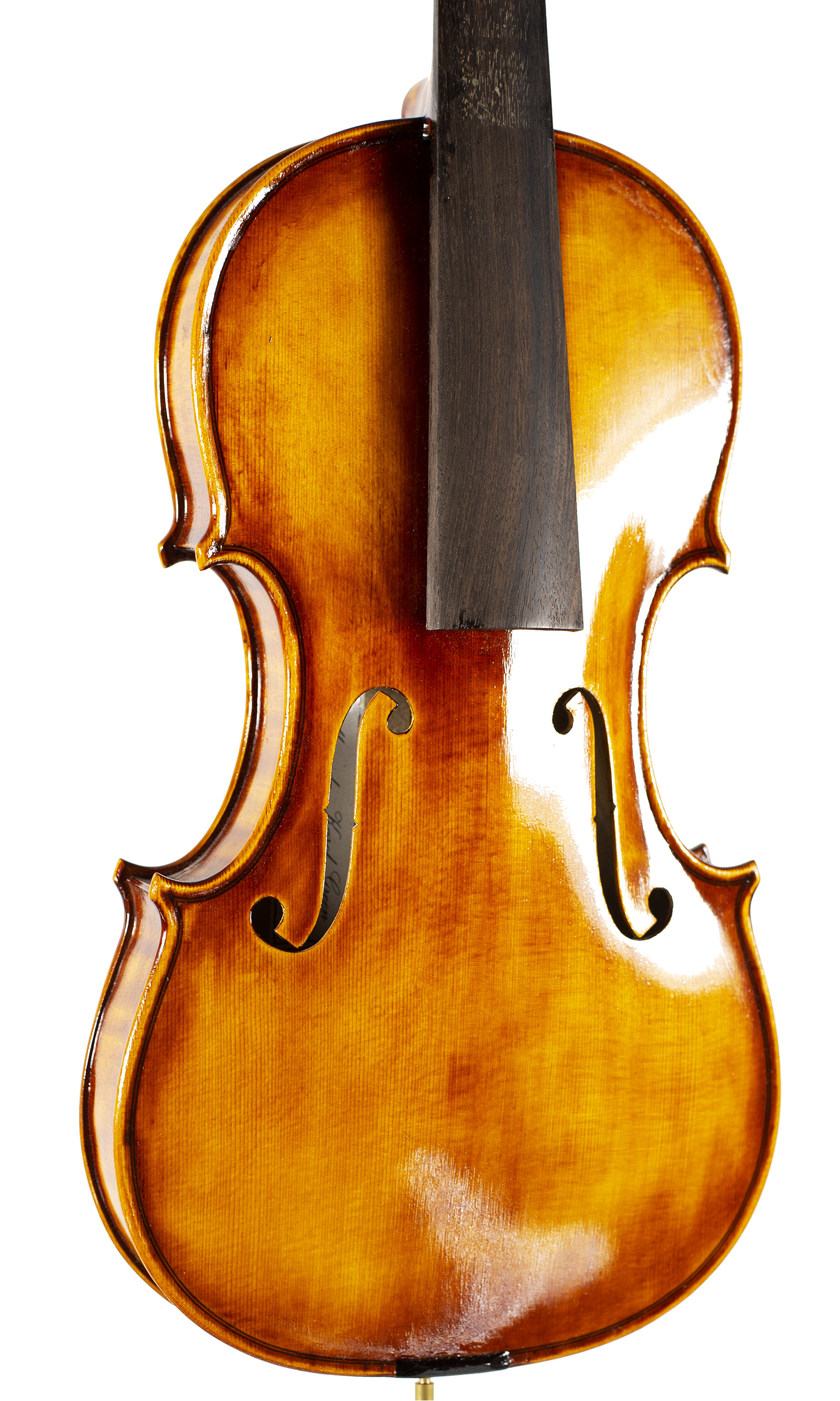 A violin by Miranda Karol Green, Caerphilly, 1981 — angled view, 20°